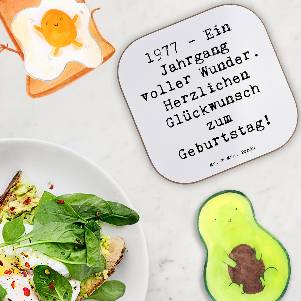 Untersetzer Spruch 1977 Geburtstag Wunder Tassen Untersetzer, Getränkeuntersetzer, Glasuntersetzer, Untersetzer aus Holz, Bierdeckel, Untersetzer, Untersetzer Gläser, Holzuntersetzer, Untersetzer für Gläser, Korkuntersetzer, Untersetzer Design, Untersetzer Holz, Geburtstag, Geburtstagsgeschenk, Geschenk