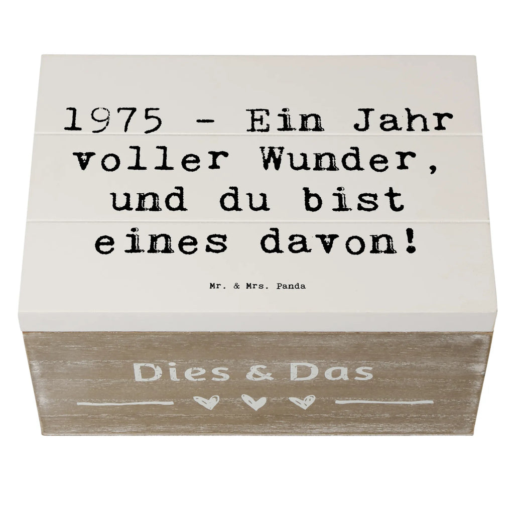 Holzkiste Spruch 1975 Geburtstag Wunder Erinnerungsbox, XXL, Schatzkiste, Truhe, Erinnerungskiste, Geschenkdose, Aufbewahrungsbox, Schatulle, Dekokiste, Holzkiste, Geschenkbox, Kiste, Geburtstag, Geburtstagsgeschenk, Geschenk