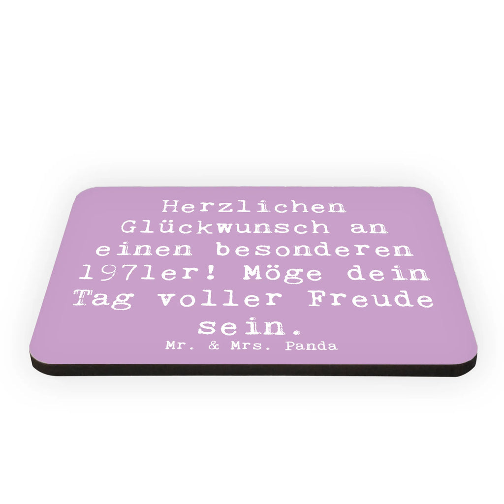 Magnet Saying Herzlichen Glückwunsch an einen besonderen 1971er! Möge dein Tag voller Freude sein. Pinnwandmagnet, Whiteboard Magnet, Kühlschrankmagnet, Motivmagnete, Notiz Magnet, Dekomagnet, Souvenir Magnet, Kühlschrank Dekoration, Geburtstag, Geburtstagsgeschenk, Geschenk