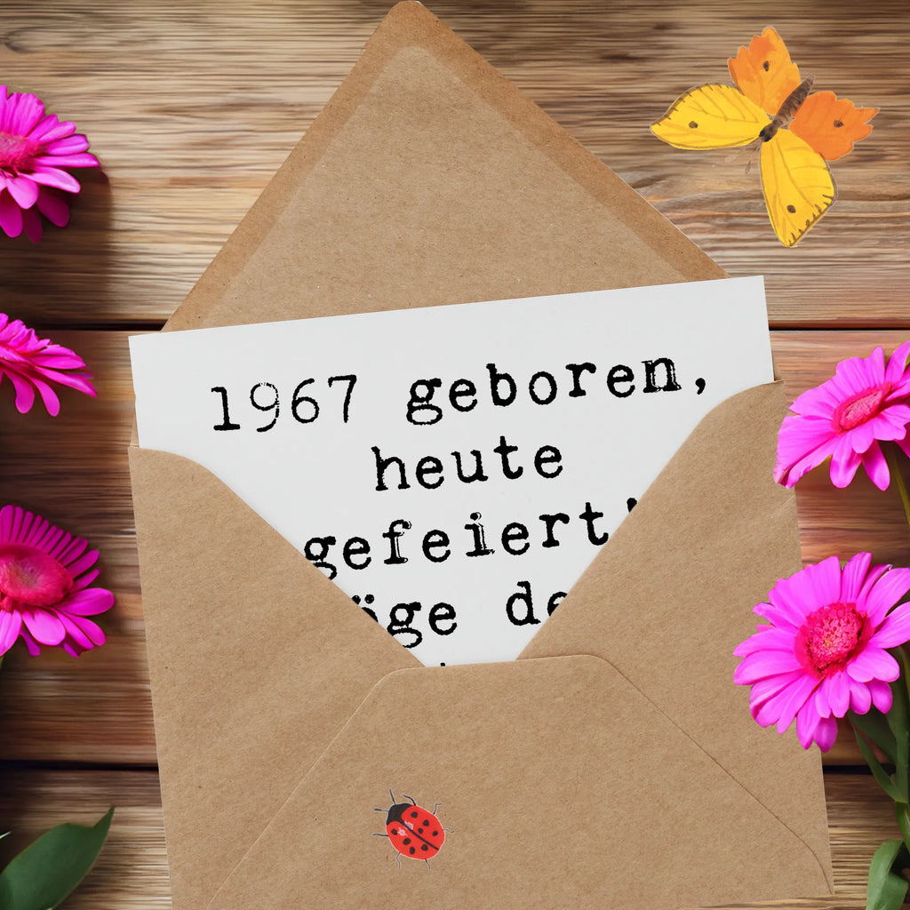 Deluxe Card Saying 1967 geboren, heute gefeiert! Möge dein Geburtstag so besonders sein wie du! Karte, Glückwunschkarte, Grußkarte, Einladungskarte, Klappkarte, Hochwertige Grußkarte, Hochzeitskarte, Geburtstagskarte, Hochwertige Klappkarte, Geburtstag, Geburtstagsgeschenk, Geschenk
