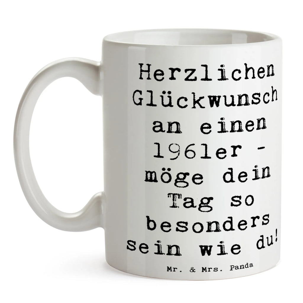 Mug Saying Herzlichen Glückwunsch an einen 1961er - möge dein Tag so besonders sein wie du! Kaffeetasse, Porzellantasse, Tasse mit Motiven, Keramiktasse, Tasse, Teetasse, Tasse mit Zitaten, Geschenktasse, Bürotasse, Geburtstag, Geburtstagsgeschenk, Geschenk