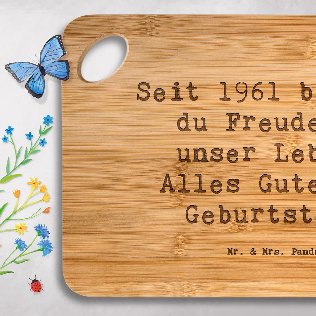 Holzbrettchen Spruch 1961 Geburtstag Holzbrettchen, Brett, Küchenbrett, Frühstücksbrett, Schneidebrett, Hackbrett, Servierbrett, Holzbrett, Geburtstag, Geburtstagsgeschenk, Geschenk