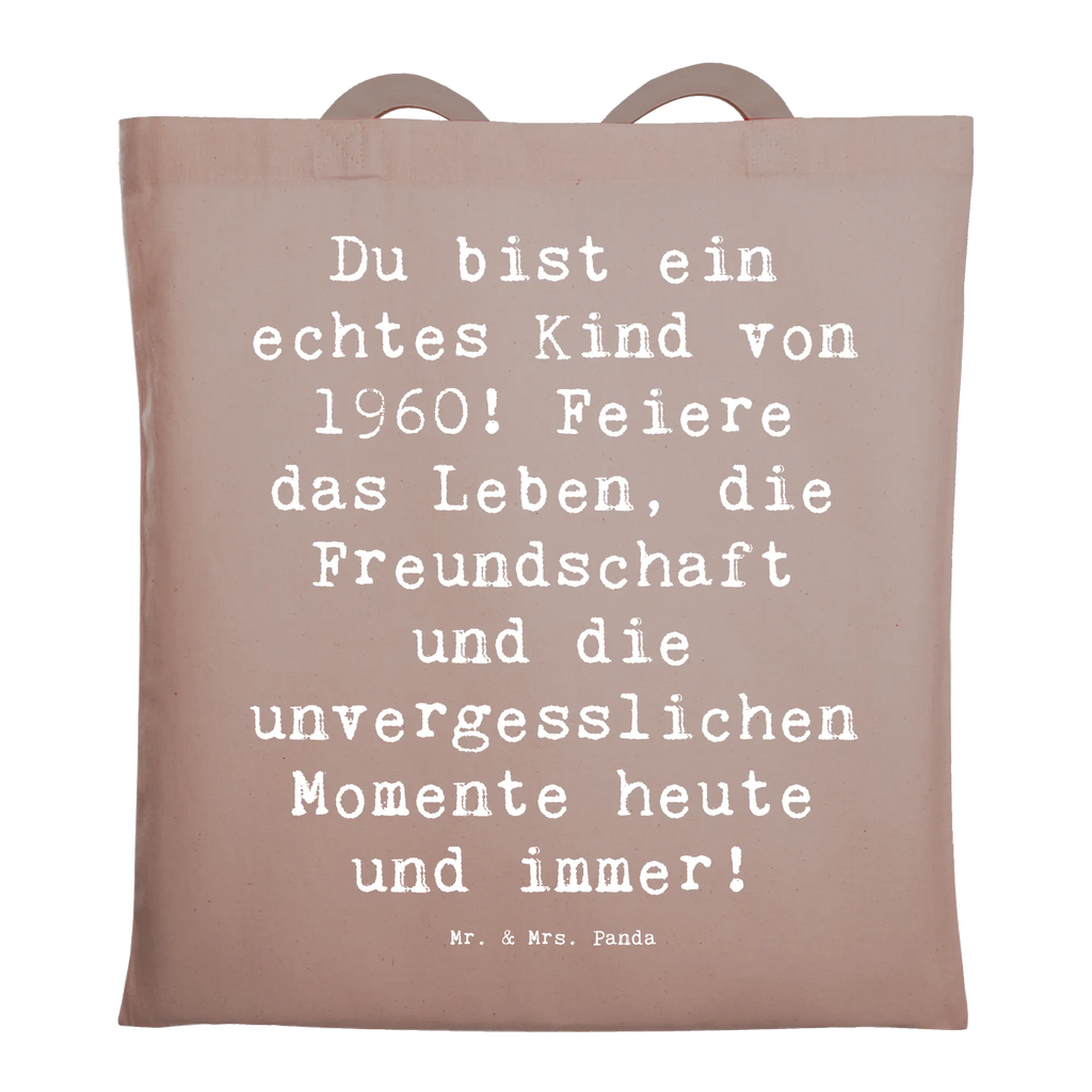 Tote bag Saying Du bist ein echtes Kind von 1960! Feiere das Leben, die Freundschaft und die unvergesslichen Momente heute und immer! Beuteltasche, Jutebeutel, Badetasche, Tasche, Jutetasche, Laptoptasche, Schultertasche, Einkaufstüte, Einkaufstasche, Tragetasche, Stofftasche, Stoffbeutel, Strandtasche, Shopper, Beutel, Umhängetasche, Geburtstag, Geburtstagsgeschenk, Geschenk