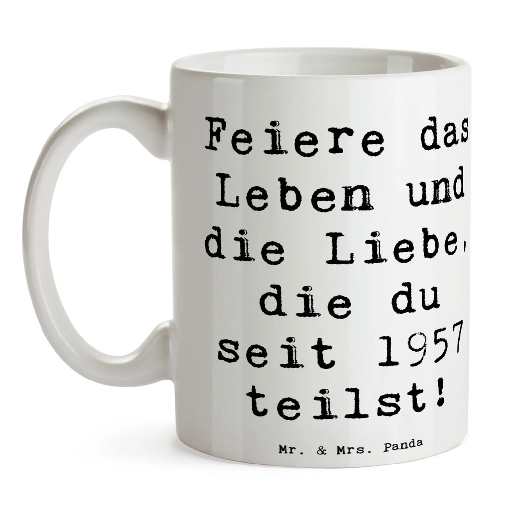 Tasse Spruch 1957 Geburtstag feiern Tasse mit Motiven, Keramiktasse, Tasse, Kaffeetasse, Tasse mit Zitaten, Porzellantasse, Bürotasse, Geschenktasse, Teetasse, Geburtstag, Geburtstagsgeschenk, Geschenk