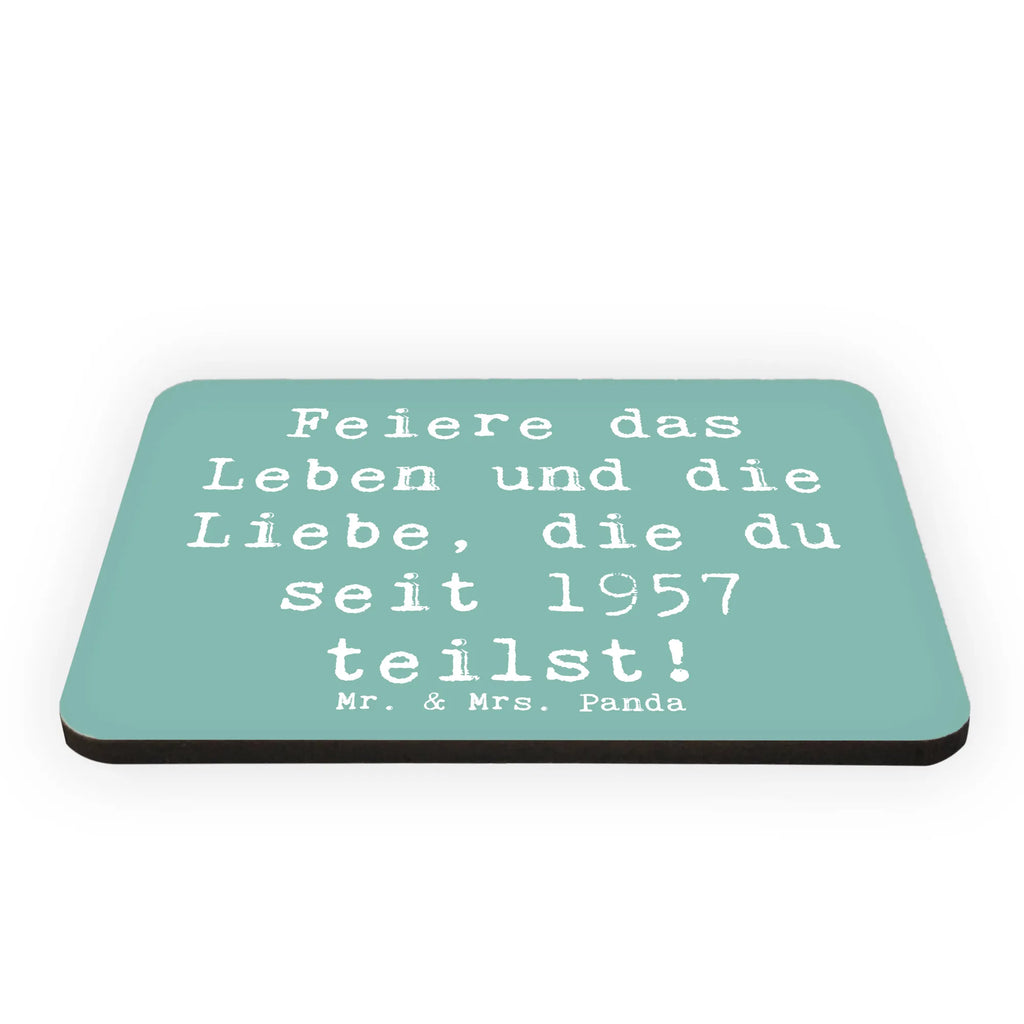 Magnet Saying Feiere das Leben und die Liebe, die du seit 1957 teilst! Dekomagnet, Motivmagnete, Notiz Magnet, Kühlschrank Dekoration, Pinnwandmagnet, Whiteboard Magnet, Souvenir Magnet, Kühlschrankmagnet, Geburtstag, Geburtstagsgeschenk, Geschenk