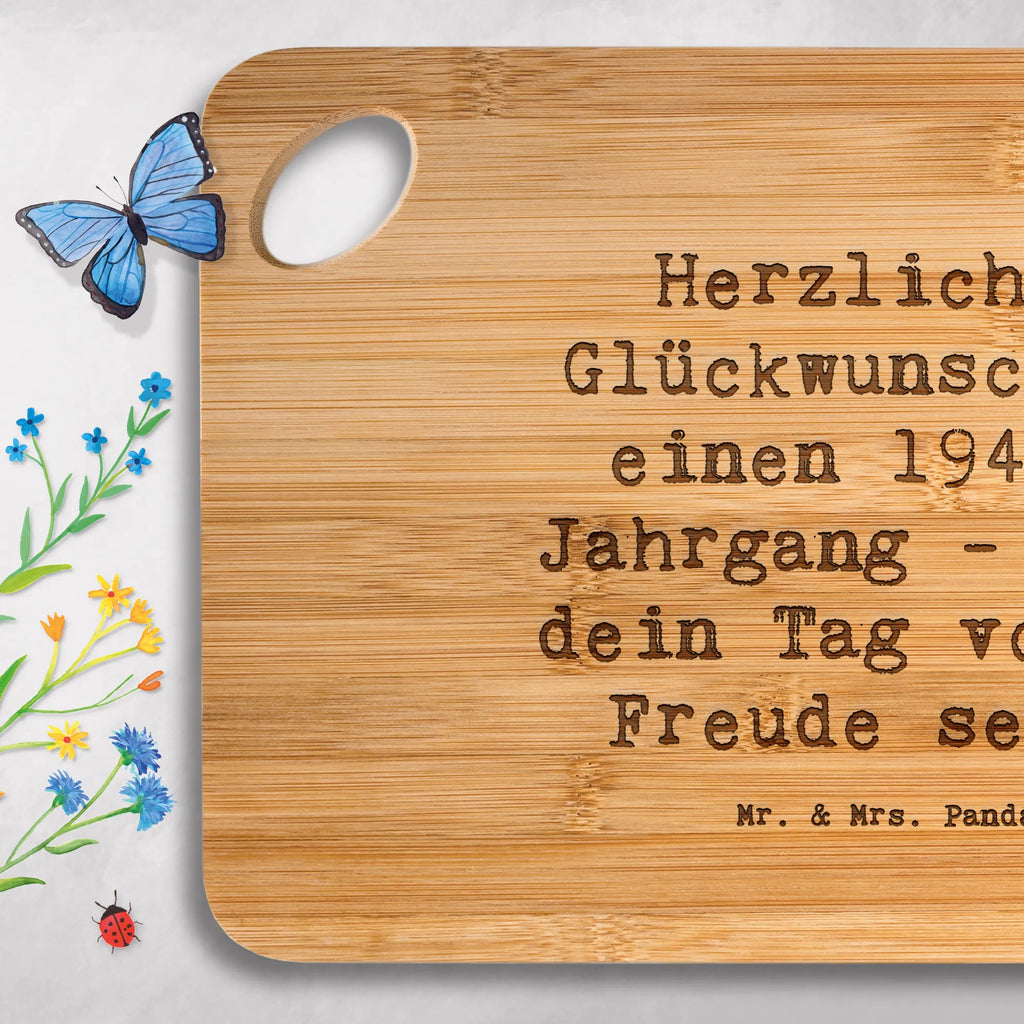 Serving board Saying 1947, ein Jahr legendärer Anfänge. Möge Ihr Geburtstag ebenso spektakulär sein! Board, cutting board, breakfast board, Birthday, celebration, party, birthday party, friends, family, birthday wish, birthday present, birthday cards, 18th birthday, 30th birthday, 40th, 50th, 60th, 70th, 80th, 90th, 90th., gift ideas, gifts for girlfriend, boyfriend, mom, dad, brother, sister, congratulations, funny, sayings, 1 year, money gifts, guest gifts, gifts online, gift basket, special gifts, unusual gifts, extraordinary gifts, gift package, original gifts, gift items, special birthday gifts