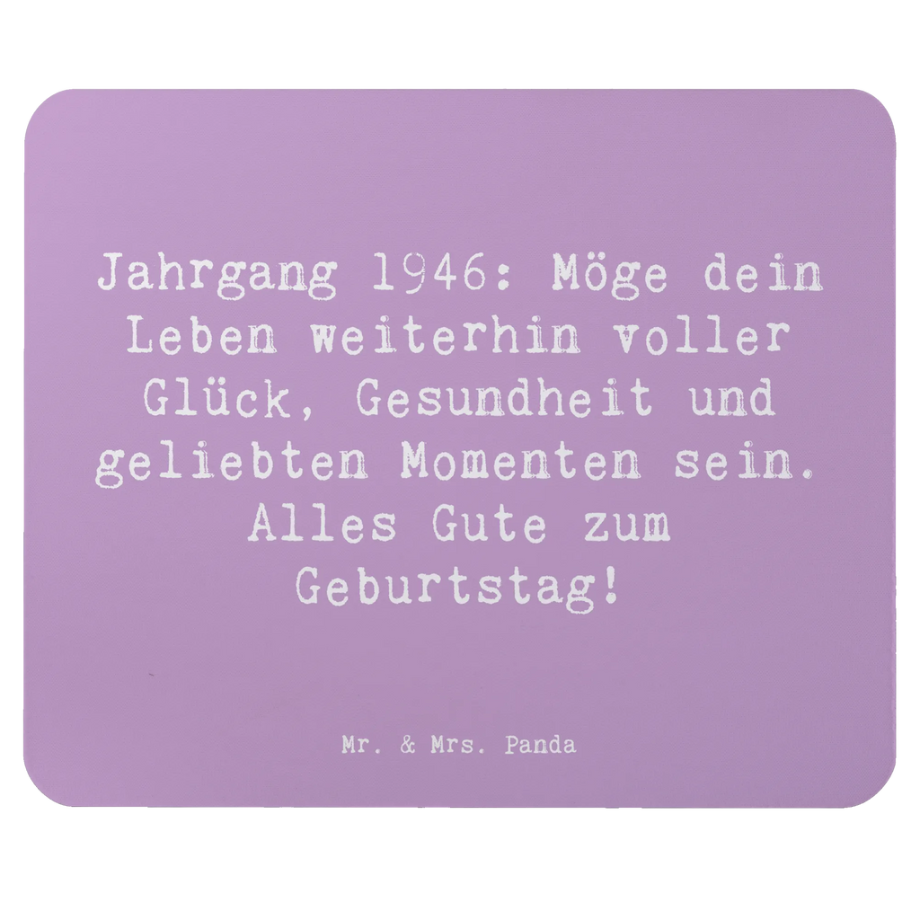 Mouse mat Saying Jahrgang 1946: Möge dein Leben weiterhin voller Glück, Gesundheit und geliebten Momenten sein. Alles Gute zum Geburtstag! Einzigartiges Mauspad, Büroausstattung, Arbeitszimmer, Mausunterlage, Designer Mauspad, Mauspad Büro, Computer zubehör, Mauspad, PC Zubehör, Mousepad, Geburtstag, Geburtstagsgeschenk, Geschenk