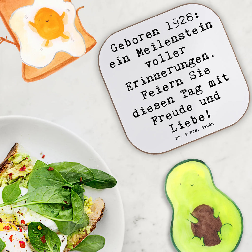 Square coaster Saying Geboren 1928: ein Meilenstein voller Erinnerungen. Feiern Sie diesen Tag mit Freude und Liebe! Glasuntersetzer, Untersetzer Holz, Holzuntersetzer, Untersetzer für Gläser, Bierdeckel, Tassen Untersetzer, Untersetzer Design, Untersetzer, Untersetzer aus Holz, Untersetzer Gläser, Korkuntersetzer, Getränkeuntersetzer, Geburtstag, Geburtstagsgeschenk, Geschenk