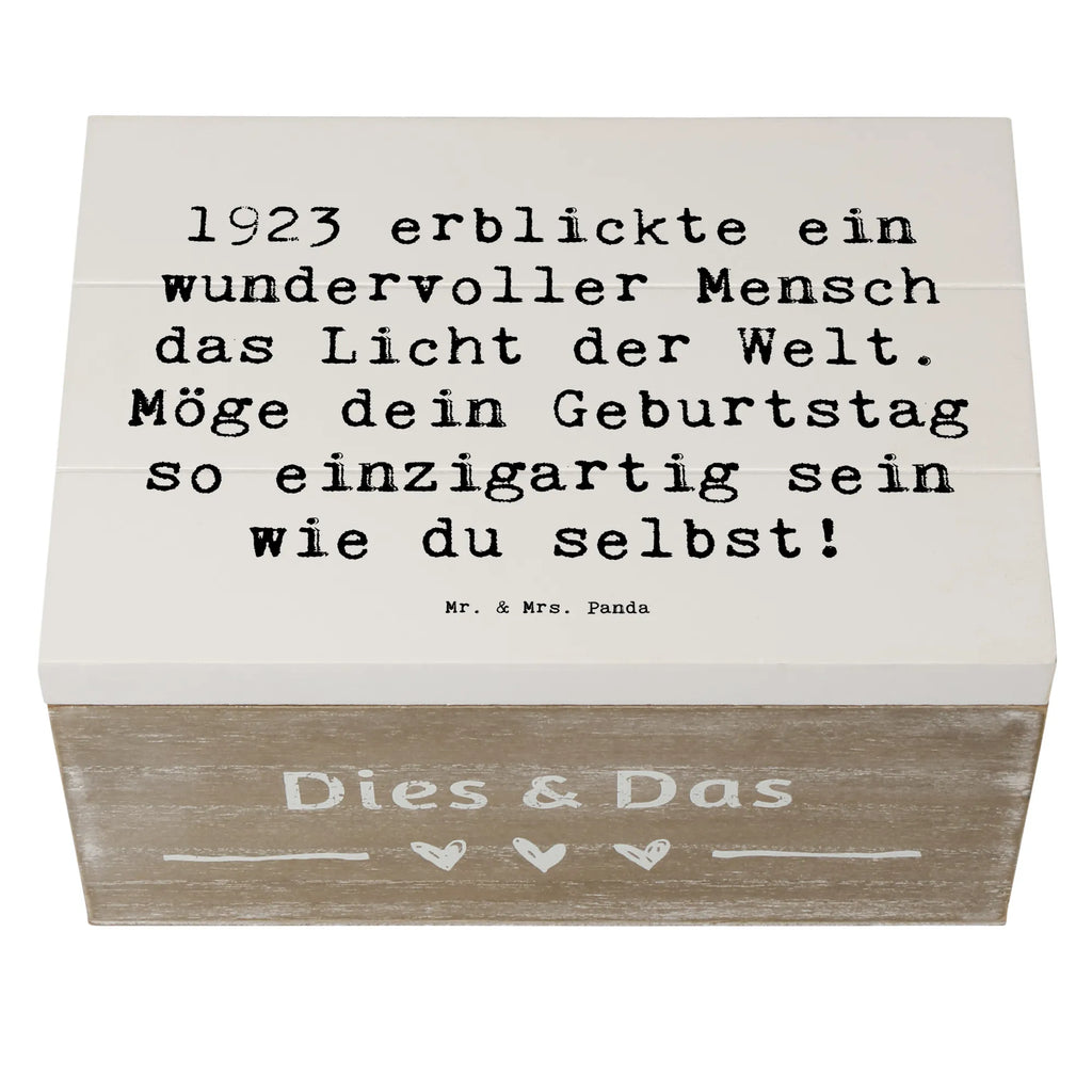 Wooden chest Saying 1923 erblickte ein wundervoller Mensch das Licht der Welt. Möge dein Geburtstag so einzigartig sein wie du selbst! Geschenkbox, Truhe, Holzkiste, Schatulle, Erinnerungskiste, Geschenkdose, Kiste, XXL, Erinnerungsbox, Schatzkiste, Aufbewahrungsbox, Dekokiste, Geburtstag, Geburtstagsgeschenk, Geschenk