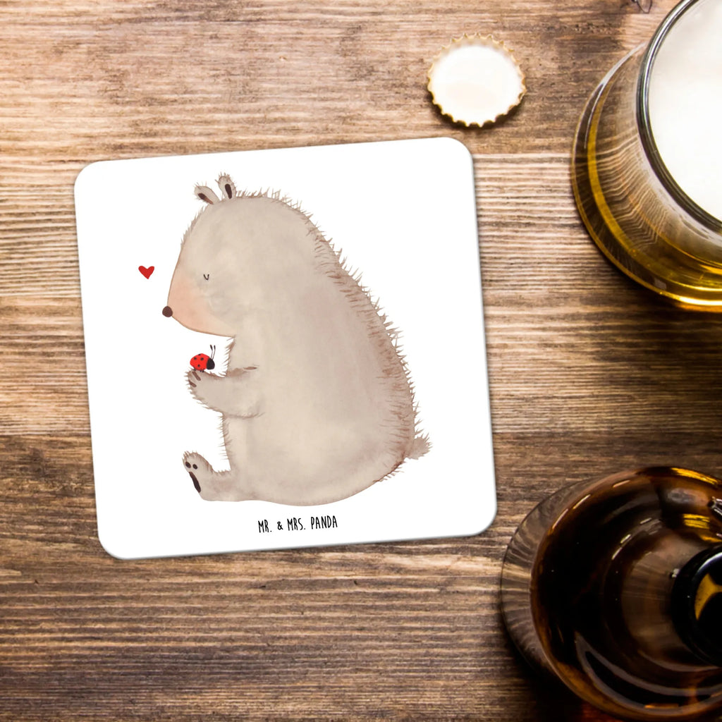 Untersetzer Set Bär Marienkäfer Untersetzer Für Getränke, Untersetzer Set, Untersetzer Eckig, Tischschutzuntersetzer, Getränke­sauguntersetzer, Dekoruntersetzer, Umweltfreundlicher Untersetzer, Hitzebeständiger Untersetzer, Handgemachter Untersetzer, Getränke-Coaster, Design-Untersetzer, Untersetzer Motiv, Becheruntersetzer, Tassenuntersetzer, Kunststoffuntersetzer, Untersetzer für Tassen, Untersetzer für Gläser, Untersetzer, Untersetzer für Becher, Coaster, Untersetzer Rund, Tischuntersetzer, Rutschfester Untersetzer, Getränkeuntersetzer, Nachhaltiger Untersetzer, Universaluntersetzer, Glasuntersetzer, Underlay Für Getränke, Bär, Teddy, Teddybär, Marienkäfer, Motivation, Freiheit, Liebe, Das Leben ist schön