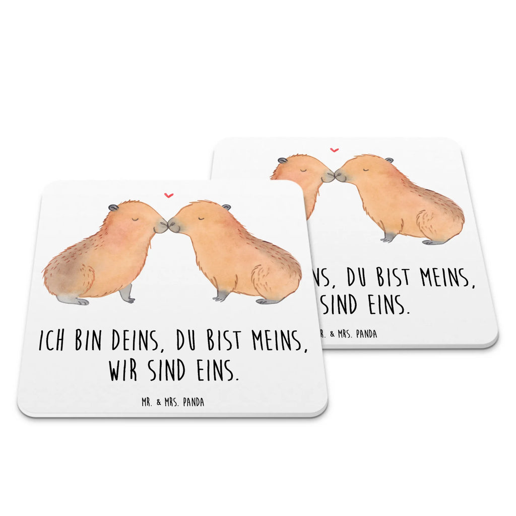 Coaster Set Capybara love Tischschutzuntersetzer, Getränke­sauguntersetzer, Glasuntersetzer, Design-Untersetzer, Untersetzer, Kunststoffuntersetzer, Coaster, Untersetzer für Gläser, Dekoruntersetzer, Getränke-Coaster, Becheruntersetzer, Getränkeuntersetzer, Nachhaltiger Untersetzer, Untersetzer für Tassen, Underlay Für Getränke, Handgemachter Untersetzer, Untersetzer Set, Hitzebeständiger Untersetzer, Untersetzer Für Getränke, Umweltfreundlicher Untersetzer, Untersetzer Motiv, Untersetzer Rund, Untersetzer für Becher, Rutschfester Untersetzer, Tassenuntersetzer, Untersetzer Eckig, Tischuntersetzer, Universaluntersetzer, Tiermotive, Gute Laune, lustige Sprüche, Tiere, Kuschel Capybaras, Partnertiere, Ehejubiläum, Verschmolzen, Geschenkidee, Liebesspruch, Paar, Capybara, Du bist meins, Ich bin deins, Liebesbeweis, Liebe, Valentinstag, Romantisches Geschenk, Tierliebe, Handgezeichnet, verliebt, Herzlich, Jahrestag, Beziehung