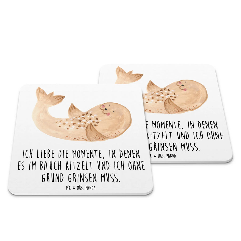 Coaster Set seal Lay Handgemachter Untersetzer, Untersetzer Set, Untersetzer Motiv, Hitzebeständiger Untersetzer, Underlay Für Getränke, Getränkeuntersetzer, Universaluntersetzer, Rutschfester Untersetzer, Untersetzer für Becher, Umweltfreundlicher Untersetzer, Untersetzer, Untersetzer für Tassen, Dekoruntersetzer, Kunststoffuntersetzer, Getränke­sauguntersetzer, Getränke-Coaster, Becheruntersetzer, Nachhaltiger Untersetzer, Untersetzer Rund, Tischuntersetzer, Untersetzer Eckig, Glasuntersetzer, Tassenuntersetzer, Untersetzer für Gläser, Coaster, Tischschutzuntersetzer, Design-Untersetzer, Untersetzer Für Getränke, Tiermotive, Gute Laune, lustige Sprüche, Tiere, Lachen, Seehund, Strand, Nordsee, Ostsee, Robben, Freude, Meerestier, Robbe