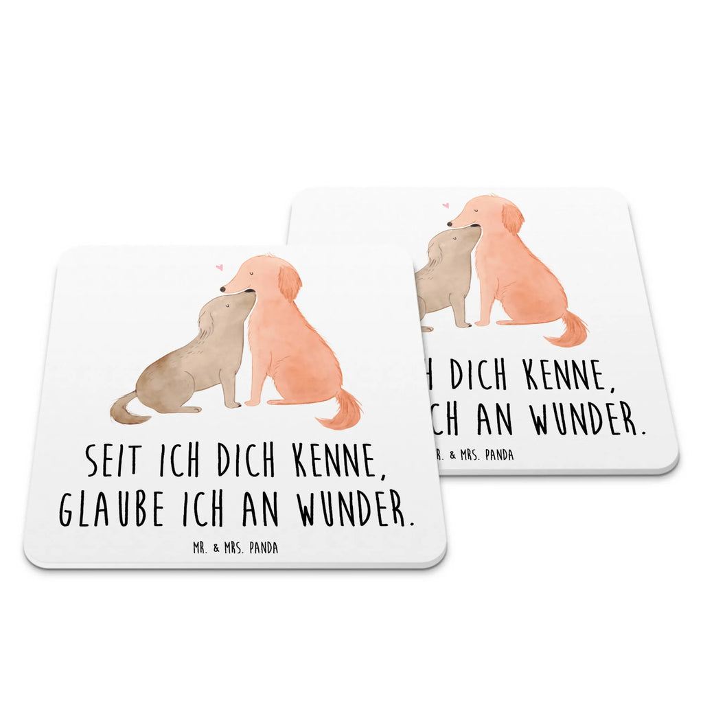 Untersetzer Set Hunde Liebe Tischuntersetzer, Handgemachter Untersetzer, Untersetzer für Tassen, Untersetzer, Tischschutzuntersetzer, Coaster, Glasuntersetzer, Untersetzer Set, Getränke­sauguntersetzer, Getränkeuntersetzer, Nachhaltiger Untersetzer, Untersetzer für Becher, Kunststoffuntersetzer, Untersetzer Motiv, Rutschfester Untersetzer, Dekoruntersetzer, Universaluntersetzer, Hitzebeständiger Untersetzer, Tassenuntersetzer, Untersetzer Eckig, Becheruntersetzer, Design-Untersetzer, Umweltfreundlicher Untersetzer, Untersetzer Rund, Untersetzer Für Getränke, Underlay Für Getränke, Getränke-Coaster, Untersetzer für Gläser, Hund, Hundemotiv, Haustier, Hunderasse, Tierliebhaber, Hundebesitzer, Sprüche, Kuss, Vertrauen, Liebe, Kuscheln, Herz, Hund. Hunde