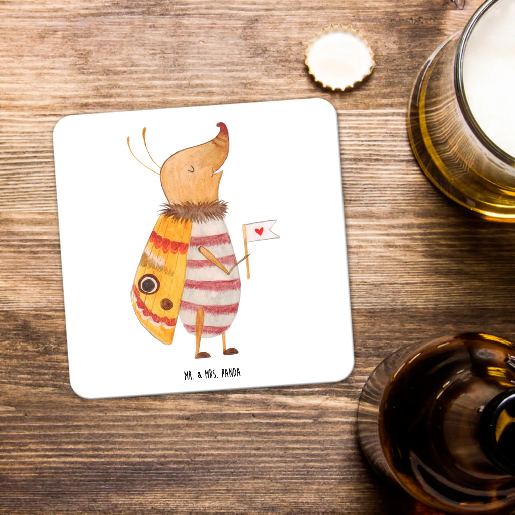 Coaster Set Moth flag Untersetzer Motiv, Untersetzer Set, Untersetzer, Tischuntersetzer, Tischschutzuntersetzer, Universaluntersetzer, Getränke­sauguntersetzer, Umweltfreundlicher Untersetzer, Untersetzer für Tassen, Untersetzer Rund, Rutschfester Untersetzer, Becheruntersetzer, Getränkeuntersetzer, Dekoruntersetzer, Untersetzer Für Getränke, Untersetzer Eckig, Handgemachter Untersetzer, Kunststoffuntersetzer, Coaster, Nachhaltiger Untersetzer, Hitzebeständiger Untersetzer, Getränke-Coaster, Untersetzer für Gläser, Untersetzer für Becher, Tassenuntersetzer, Design-Untersetzer, Underlay Für Getränke, Glasuntersetzer, Tiermotive, Gute Laune, lustige Sprüche, Tiere, Spruch lustig, süß, niedlich, Käfer, Was kostet die Welt, Spruch witzig, Küche Deko, Nachtfalter