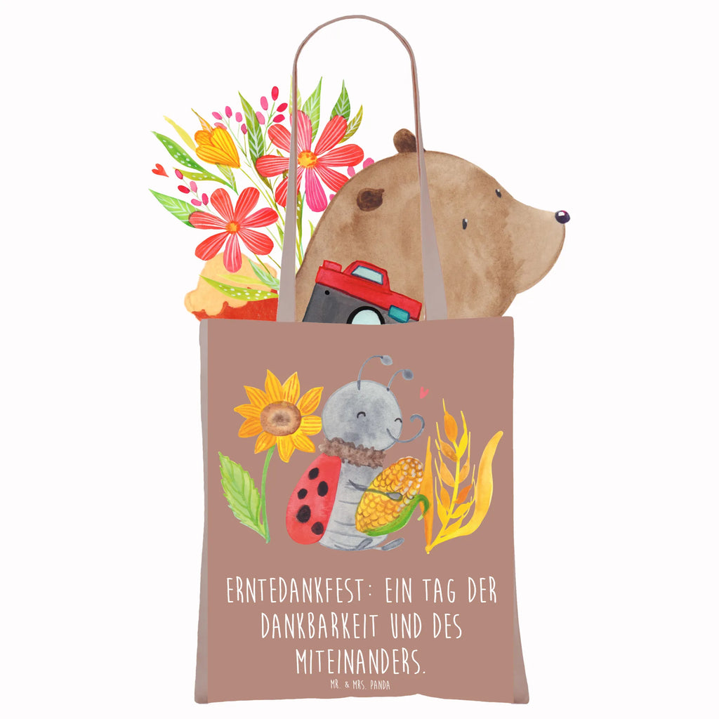 Tote bag Erntedankfest: Ein Tag der Dankbarkeit und des Miteinanders. Schultertasche, Jutetasche, Laptoptasche, Umhängetasche, Shopper, Tasche, Beuteltasche, Stoffbeutel, Strandtasche, Einkaufstasche, Tragetasche, Badetasche, Stofftasche, Jutebeutel, Einkaufstüte, Beutel, Erntedank, Erntedankfest, Erntedank Kindergarten, Erntedankspruch, Erntedank Sprüche, Erntedankfest deko, Erntedank Deko, Erntedank mit Kindern, Thanksgiving