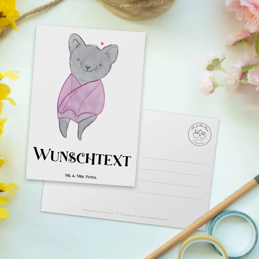 Personalisierte Postkarte Fledermaus Chillt Postkarte mit Namen, Einladung mit Wunschtext, Postkarte bedrucken, Karte mit Namen, Grußkarte mit Namen, Geschenkkarte mit Wunschtext, Karte mit Wunschtext, Grußkarte mit Wunschtext, Ansichtskarte mit Wunschtext, Postkarte mit Wunschtext, Einladung mit Namen, Geschenkkarte mit Namen, Postkarte personalisierbar, Ansichtskarte mit Namen, Halloween, Deko, Martinssingen, Dekoration, Geschenke, Schenken