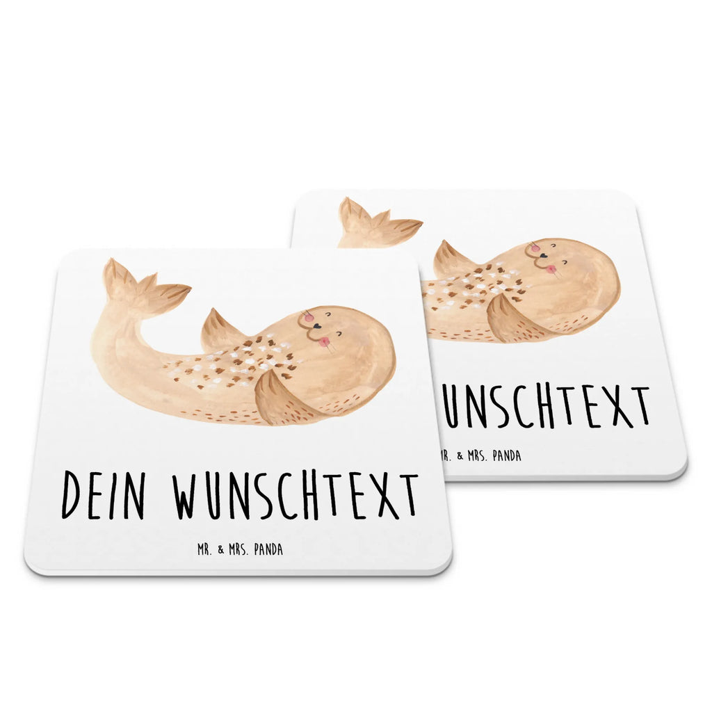 Personalisiertes Untersetzer Set Robbe Liegen Universaluntersetzer Mit Namen, Glasuntersetzer Mit Wunschnamen, Untersetzer Für Becher Mit Namensgravur, Getränkeuntersetzer Mit Namen, Rutschfester Untersetzer Mit Namen, Personalisierter Getränkeuntersetzer, Untersetzer Für Tassen Mit Wunschname, Nachhaltiger Untersetzer Mit Wunschname, Tischschutzuntersetzer Mit Namen, Tassenuntersetzer Mit Namensgravur, Eckiges Untersetzer-Set Mit Namensdruck, Hitzebeständiger Untersetzer Mit Wunschname, Kunststoffuntersetzer Mit Wunschname, Umweltfreundlicher Untersetzer Mit Namensgravur, Untersetzer Für Gläser Mit Namen, Handgemachter Untersetzer Mit Namen, Coaster Mit Wunschname, Dekoruntersetzer Mit Wunschname, Motivuntersetzer Mit Wunschname, Tischuntersetzer Mit Namensdruck, Becheruntersetzer Mit Namen, Rundes Untersetzer-Set Mit Wunschname, Design-Untersetzer Mit Namensdruck, Holzuntersetzer Mit Namen, Filzuntersetzer Mit Wunschname, Korkuntersetzer Mit Namensdruck, Getränke-Coaster Personalisiert, Tiermotive, Gute Laune, lustige Sprüche, Tiere, Robben, Ostsee, Robbe, Freude, Nordsee, Strand, Lachen, Meerestier, Seehund
