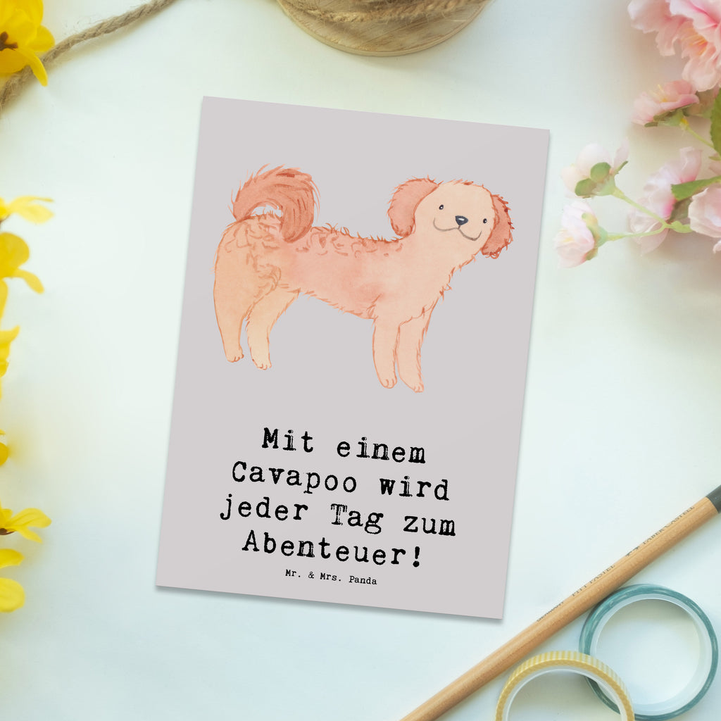 Postkarte Cavapoo Abenteuer Postkarte, Einladungskarte, Dankeskarte, Geschenkkarte, Ansichtskarte, Einladung Geburtstag, Einladung, Ansichtskarten, Geburtstagskarte, Einladungskarten Geburtstag, Grußkarte, Karte, Hund, Hunderasse, Rassehund, Hundebesitzer, Geschenk, Tierfreund, Schenken, Welpe