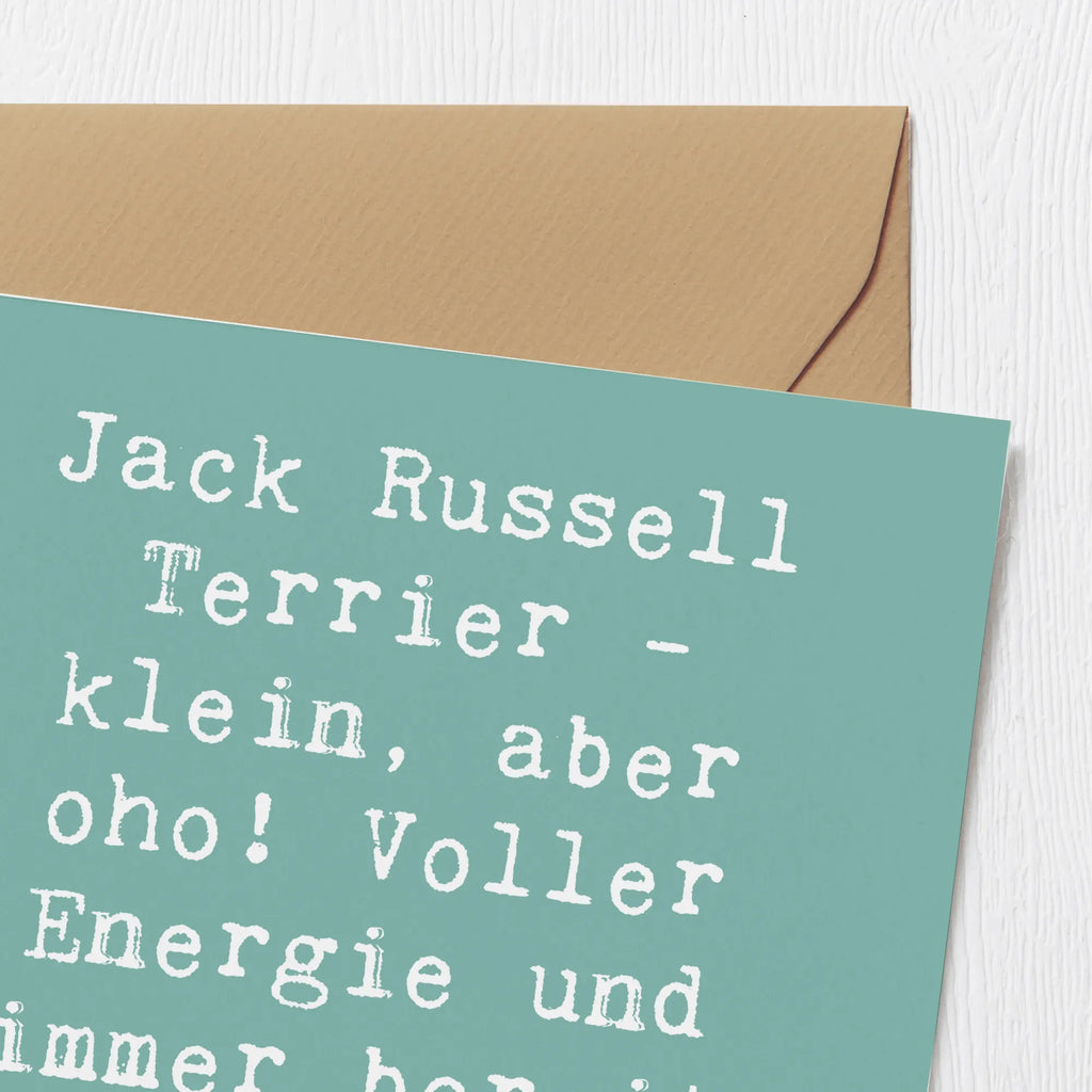 Deluxe Card Saying Jack Russell Terrier - klein, aber oho! Voller Energie und immer bereit für neue Abenteuer. Hochwertige Grußkarte, Hochwertige Klappkarte, Einladungskarte, Karte, Klappkarte, Grußkarte, Glückwunschkarte, Hochzeitskarte, Geburtstagskarte, Hund, Hunderasse, Rassehund, Hundebesitzer, Geschenk, Tierfreund, Schenken, Welpe