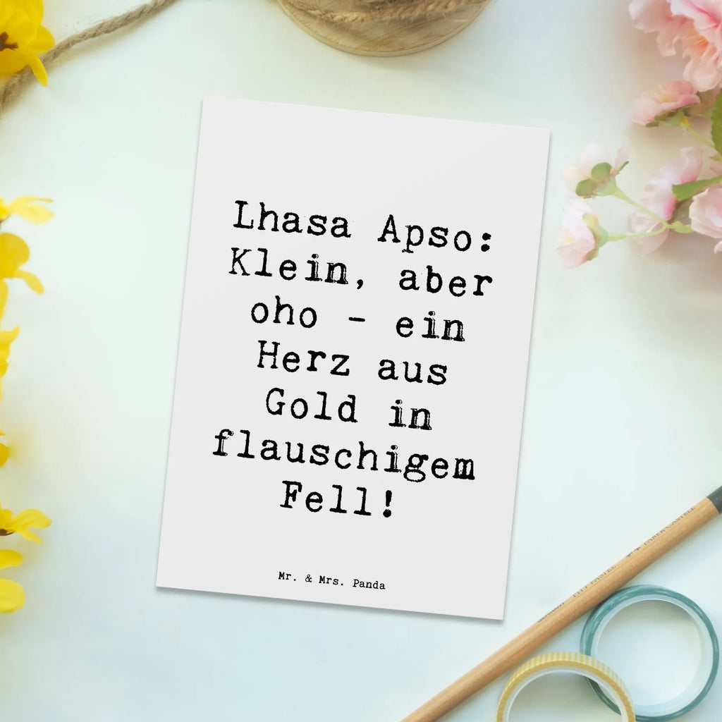 Postcard Saying Lhasa Apso: Klein, aber oho - ein Herz aus Gold in flauschigem Fell! Geschenkkarte, Einladung Geburtstag, Einladungskarte, Ansichtskarten, Karte, Einladung, Geburtstagskarte, Postkarte, Ansichtskarte, Einladungskarten Geburtstag, Grußkarte, Dankeskarte, Hund, Hunderasse, Rassehund, Hundebesitzer, Geschenk, Tierfreund, Schenken, Welpe