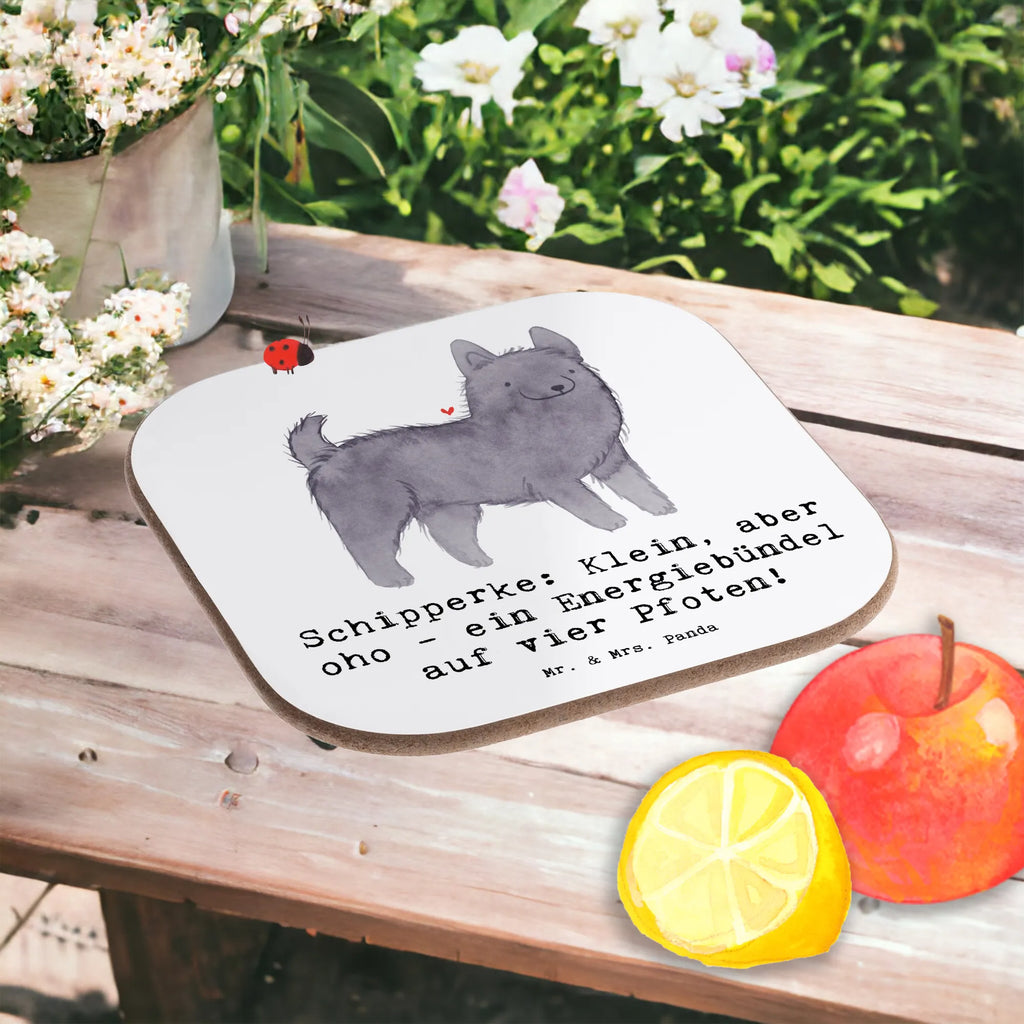 Square coaster Schipperke: Klein, aber oho - ein Energiebündel auf vier Pfoten! Bierdeckel, Untersetzer aus Holz, Untersetzer, Tassen Untersetzer, Untersetzer Holz, Glasuntersetzer, Untersetzer für Gläser, Untersetzer Design, Untersetzer Gläser, Getränkeuntersetzer, Holzuntersetzer, Korkuntersetzer, Hund, Hunderasse, Rassehund, Hundebesitzer, Geschenk, Tierfreund, Schenken, Welpe