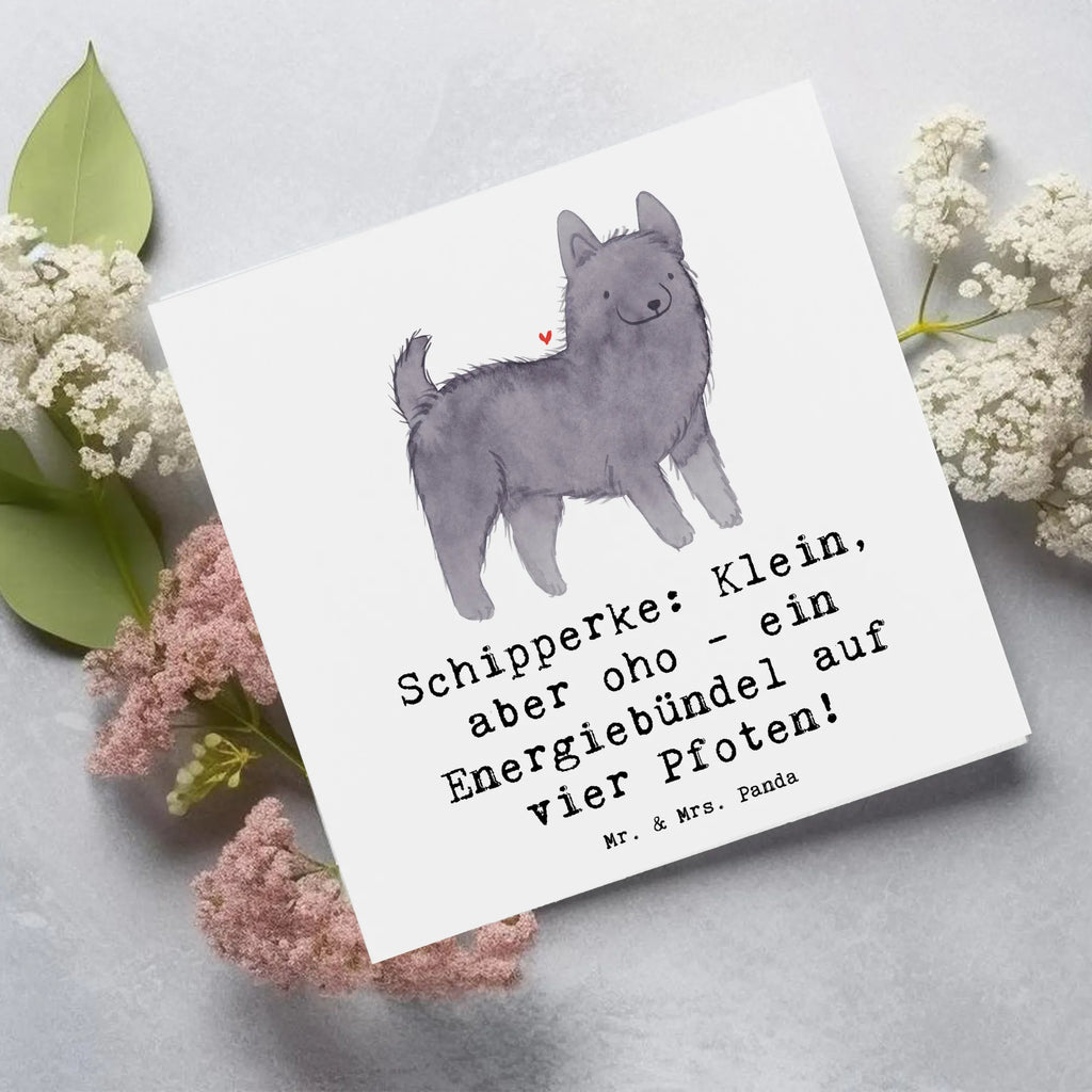 Deluxe Card Schipperke: Klein, aber oho - ein Energiebündel auf vier Pfoten! Karte, Grußkarte, Geburtstagskarte, Glückwunschkarte, Klappkarte, Hochwertige Klappkarte, Hochwertige Grußkarte, Einladungskarte, Hochzeitskarte, Hund, Hunderasse, Rassehund, Hundebesitzer, Geschenk, Tierfreund, Schenken, Welpe
