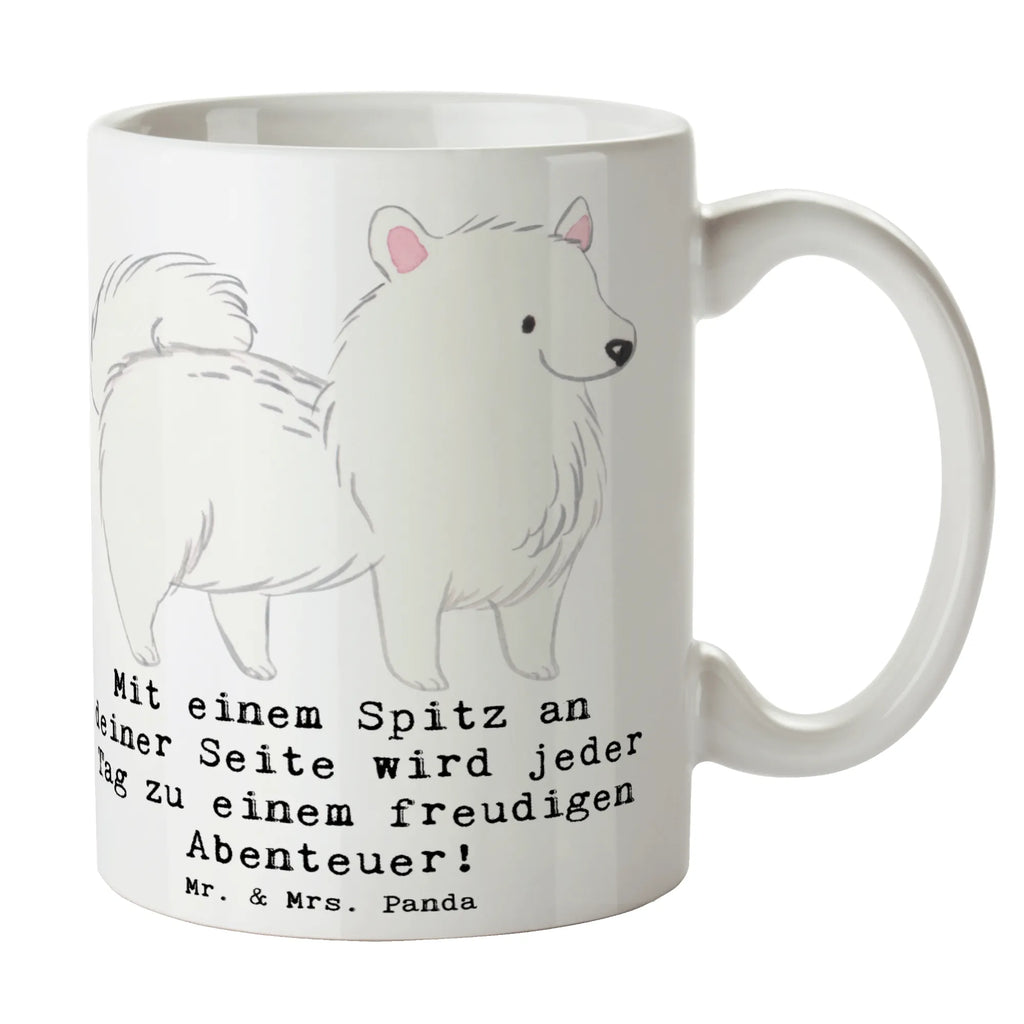 Mug Mit einem Spitz an deiner Seite wird jeder Tag zu einem freudigen Abenteuer! Geschenktasse, Keramiktasse, Kaffeetasse, Teetasse, Tasse, Bürotasse, Tasse mit Motiven, Tasse mit Zitaten, Porzellantasse, Hund, Hunderasse, Rassehund, Hundebesitzer, Geschenk, Tierfreund, Schenken, Welpe