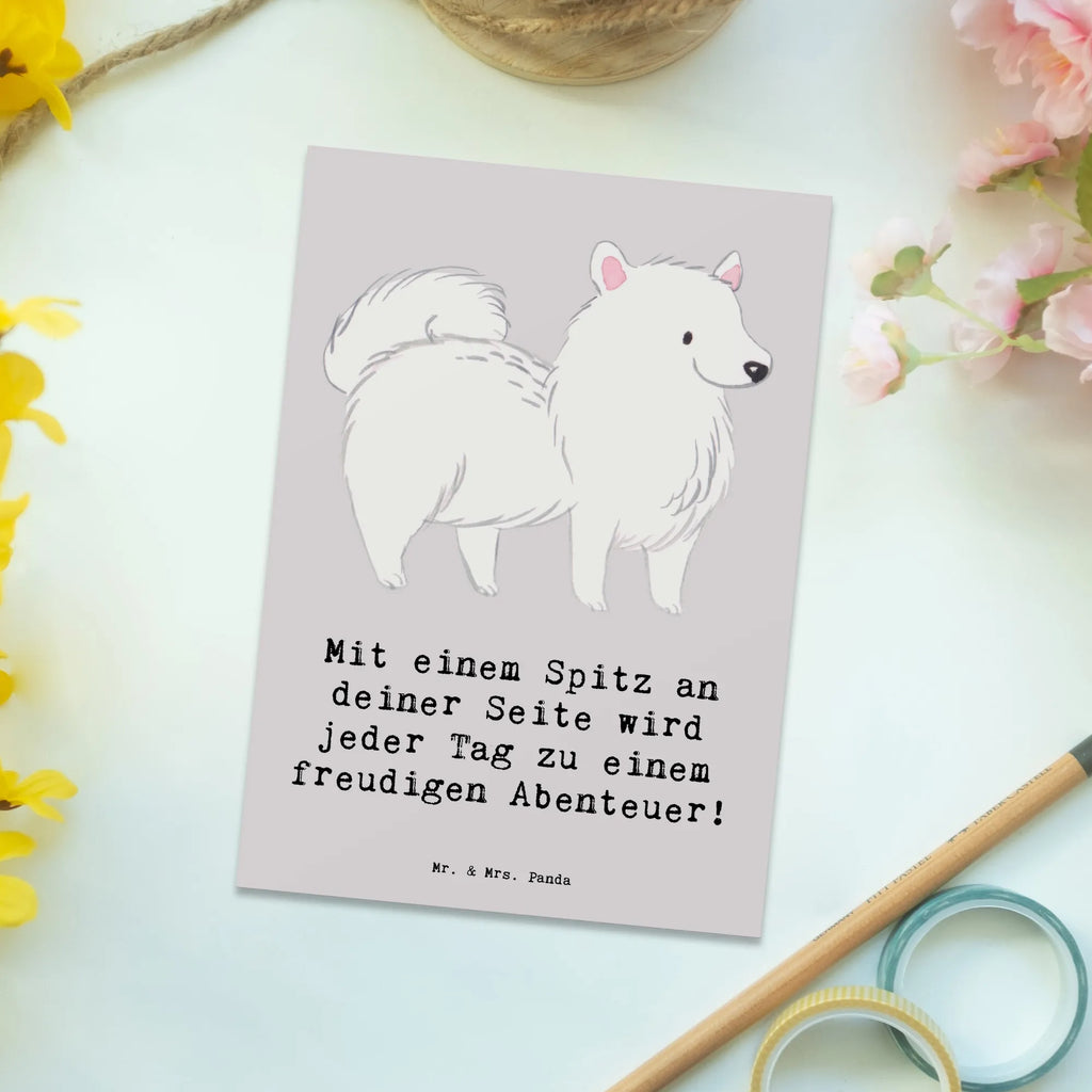 Postcard Mit einem Spitz an deiner Seite wird jeder Tag zu einem freudigen Abenteuer! Postkarte, Dankeskarte, Geburtstagskarte, Karte, Einladungskarten Geburtstag, Grußkarte, Ansichtskarte, Einladung, Ansichtskarten, Geschenkkarte, Einladungskarte, Einladung Geburtstag, Hund, Hunderasse, Rassehund, Hundebesitzer, Geschenk, Tierfreund, Schenken, Welpe
