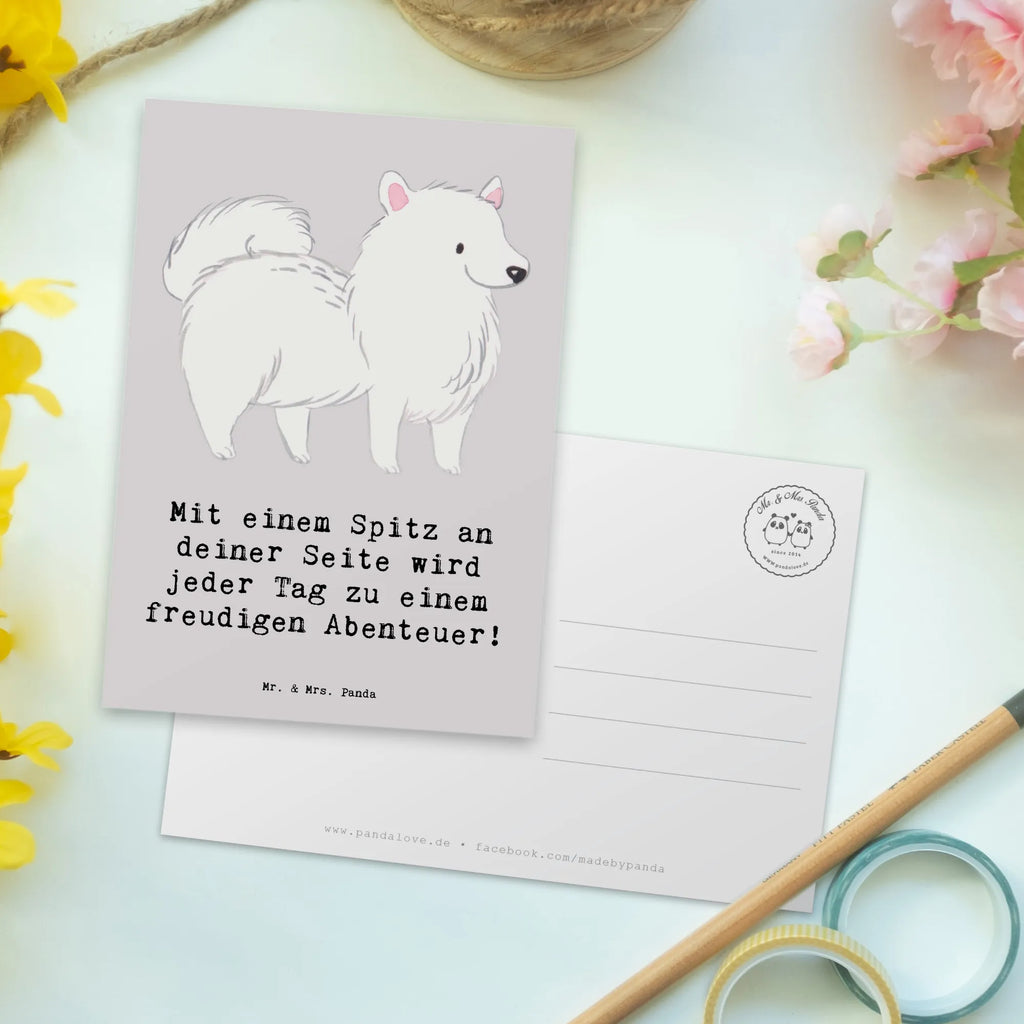 Postcard Mit einem Spitz an deiner Seite wird jeder Tag zu einem freudigen Abenteuer! Postkarte, Dankeskarte, Geburtstagskarte, Karte, Einladungskarten Geburtstag, Grußkarte, Ansichtskarte, Einladung, Ansichtskarten, Geschenkkarte, Einladungskarte, Einladung Geburtstag, Hund, Hunderasse, Rassehund, Hundebesitzer, Geschenk, Tierfreund, Schenken, Welpe