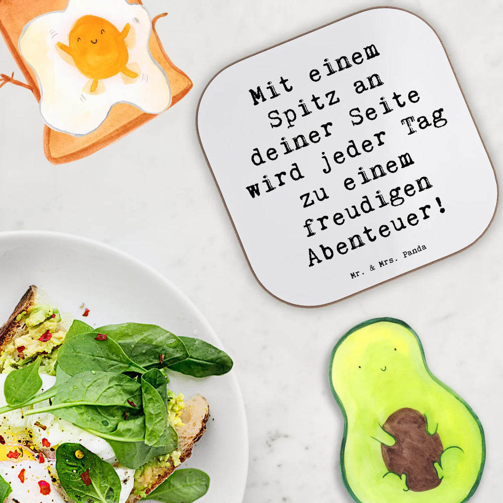Square coaster Saying Mit einem Spitz an deiner Seite wird jeder Tag zu einem freudigen Abenteuer! Untersetzer Holz, Glasuntersetzer, Holzuntersetzer, Untersetzer Design, Untersetzer aus Holz, Untersetzer, Getränkeuntersetzer, Korkuntersetzer, Untersetzer Gläser, Untersetzer für Gläser, Bierdeckel, Tassen Untersetzer, Hund, Hunderasse, Rassehund, Hundebesitzer, Geschenk, Tierfreund, Schenken, Welpe
