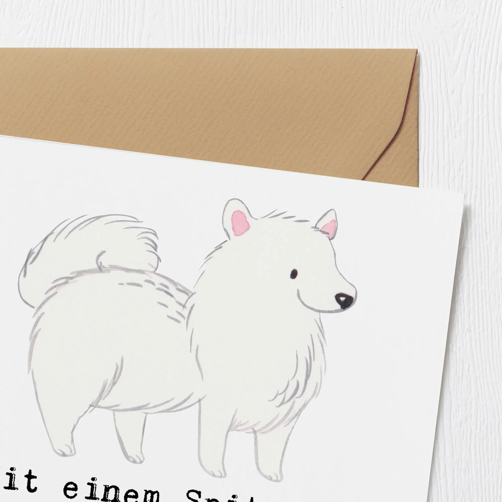 Deluxe Card Mit einem Spitz an deiner Seite wird jeder Tag zu einem freudigen Abenteuer! Karte, Hochwertige Grußkarte, Geburtstagskarte, Hochzeitskarte, Einladungskarte, Klappkarte, Glückwunschkarte, Grußkarte, Hochwertige Klappkarte, Hund, Hunderasse, Rassehund, Hundebesitzer, Geschenk, Tierfreund, Schenken, Welpe