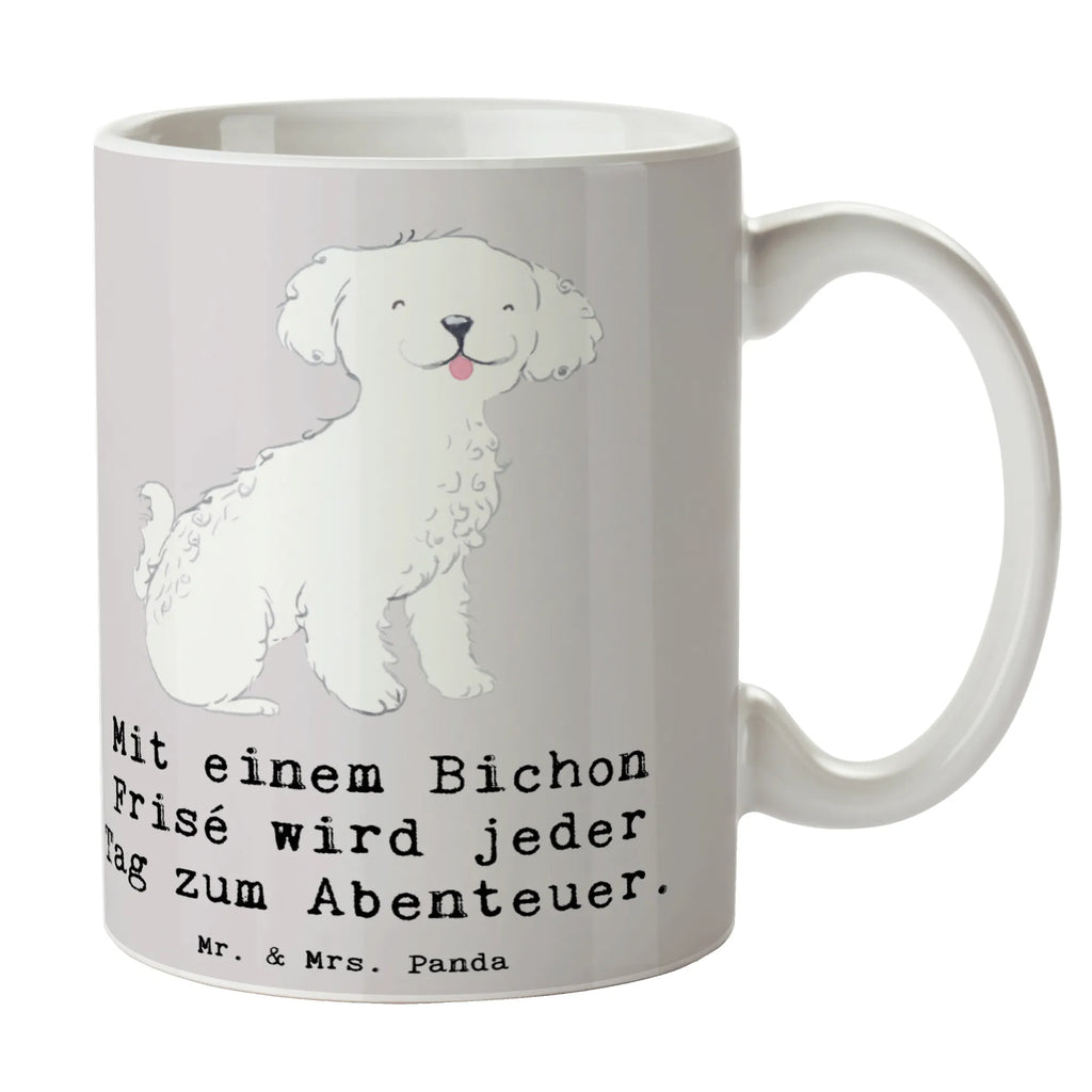 Mug Mit einem Bichon Frisé wird jeder Tag zum Abenteuer. Tasse, Geschenktasse, Keramiktasse, Bürotasse, Tasse mit Motiven, Kaffeetasse, Porzellantasse, Tasse mit Zitaten, Teetasse, Hund, Hunderasse, Rassehund, Hundebesitzer, Geschenk, Tierfreund, Schenken, Welpe