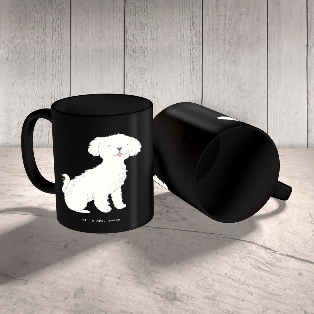 Mug Mit einem Bichon Frisé wird jeder Tag zum Abenteuer. Tasse, Geschenktasse, Keramiktasse, Bürotasse, Tasse mit Motiven, Kaffeetasse, Porzellantasse, Tasse mit Zitaten, Teetasse, Hund, Hunderasse, Rassehund, Hundebesitzer, Geschenk, Tierfreund, Schenken, Welpe