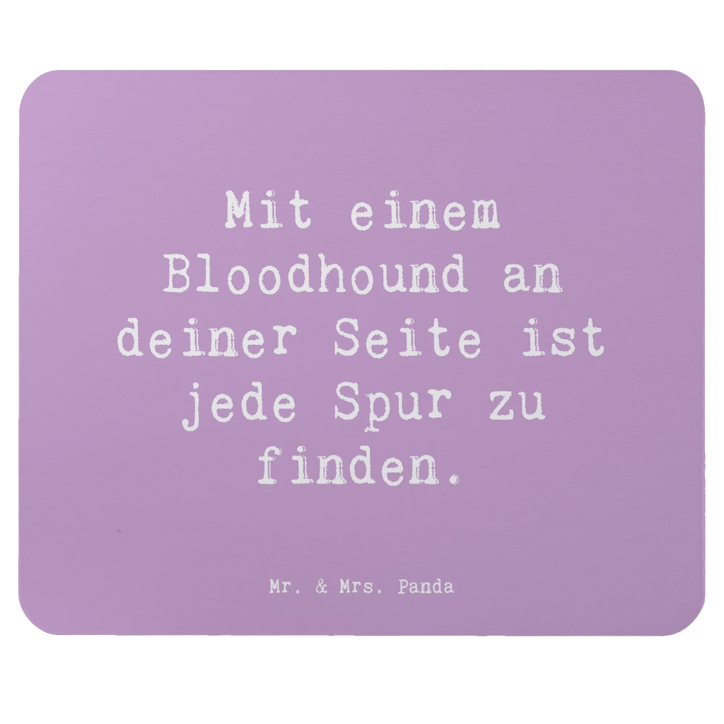 Mouse mat Saying Mit einem Bloodhound an deiner Seite ist jede Spur zu finden. Computer zubehör, Designer Mauspad, Arbeitszimmer, Einzigartiges Mauspad, Mauspad Büro, Mauspad, Mausunterlage, Mousepad, Büroausstattung, PC Zubehör, Hund, Hunderasse, Rassehund, Hundebesitzer, Geschenk, Tierfreund, Schenken, Welpe