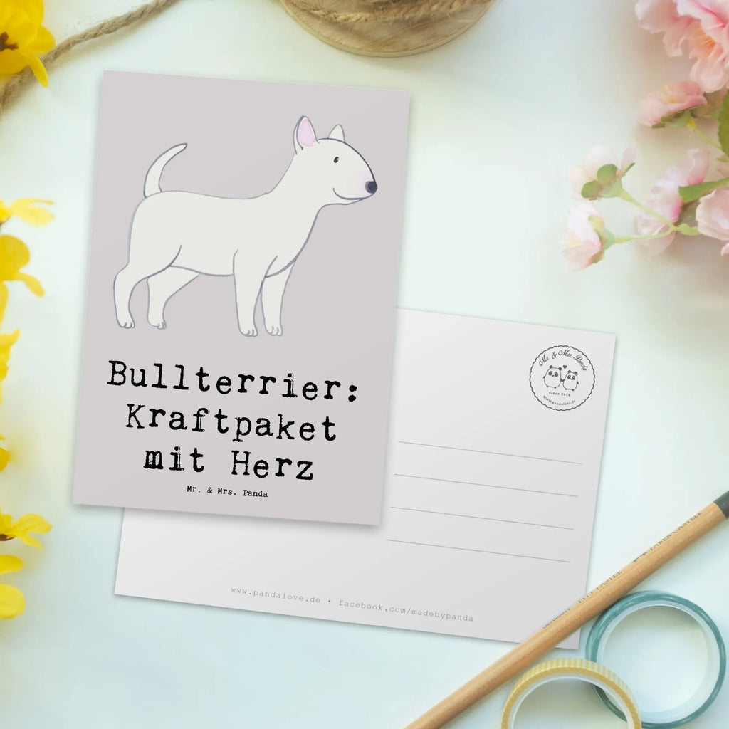Postkarte Bullterrier Kraftpaket Geburtstagskarte, Dankeskarte, Karte, Einladungskarten Geburtstag, Ansichtskarten, Einladung Geburtstag, Grußkarte, Geschenkkarte, Einladungskarte, Ansichtskarte, Postkarte, Einladung, Hund, Hunderasse, Rassehund, Hundebesitzer, Geschenk, Tierfreund, Schenken, Welpe