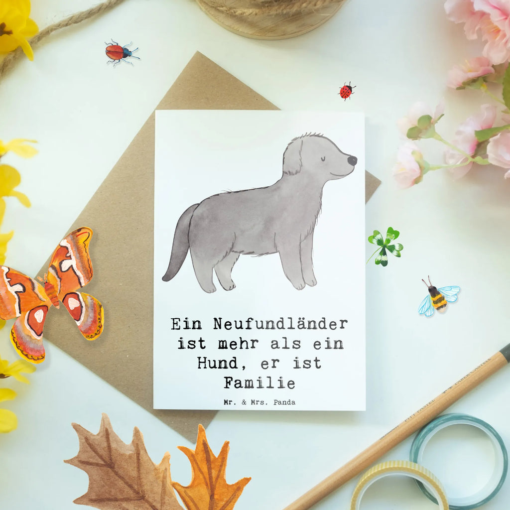 Greetings card Ein Neufundländer ist mehr als ein Hund, er ist Familie Klappkarte, Grußkarte, Geburtstagskarte, Ansichtskarten, Glückwunschkarte, Einladungskarte, Karte, Hochzeitskarte, Hund, Hunderasse, Rassehund, Hundebesitzer, Geschenk, Tierfreund, Schenken, Welpe