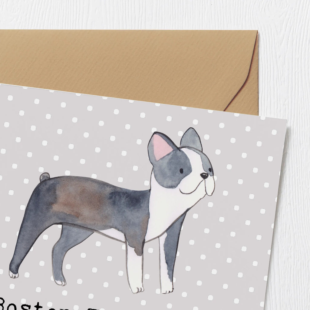 Deluxe Card Boston Terrier - kleine Hunde mit riesiger Ausstrahlung Hochwertige Grußkarte, Karte, Hochwertige Klappkarte, Grußkarte, Klappkarte, Einladungskarte, Glückwunschkarte, Geburtstagskarte, Hochzeitskarte, Hund, Hunderasse, Rassehund, Hundebesitzer, Geschenk, Tierfreund, Schenken, Welpe
