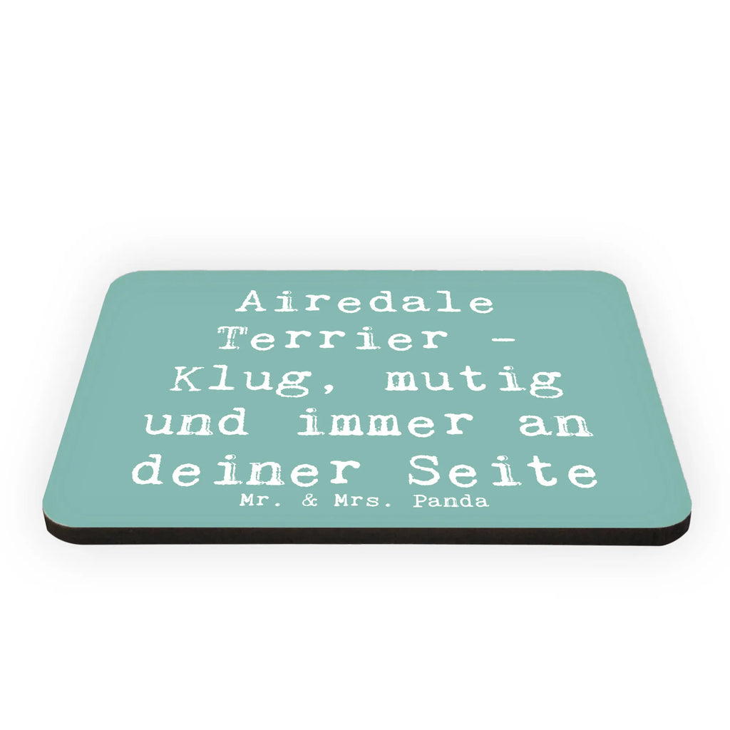 Magnet Saying Airedale Terrier - Klug, mutig und immer an deiner Seite Kühlschrankmagnet, Pinnwandmagnet, Dekomagnet, Motivmagnete, Notiz Magnet, Souvenir Magnet, Whiteboard Magnet, Kühlschrank Dekoration, Hund, Hunderasse, Rassehund, Hundebesitzer, Geschenk, Tierfreund, Schenken, Welpe