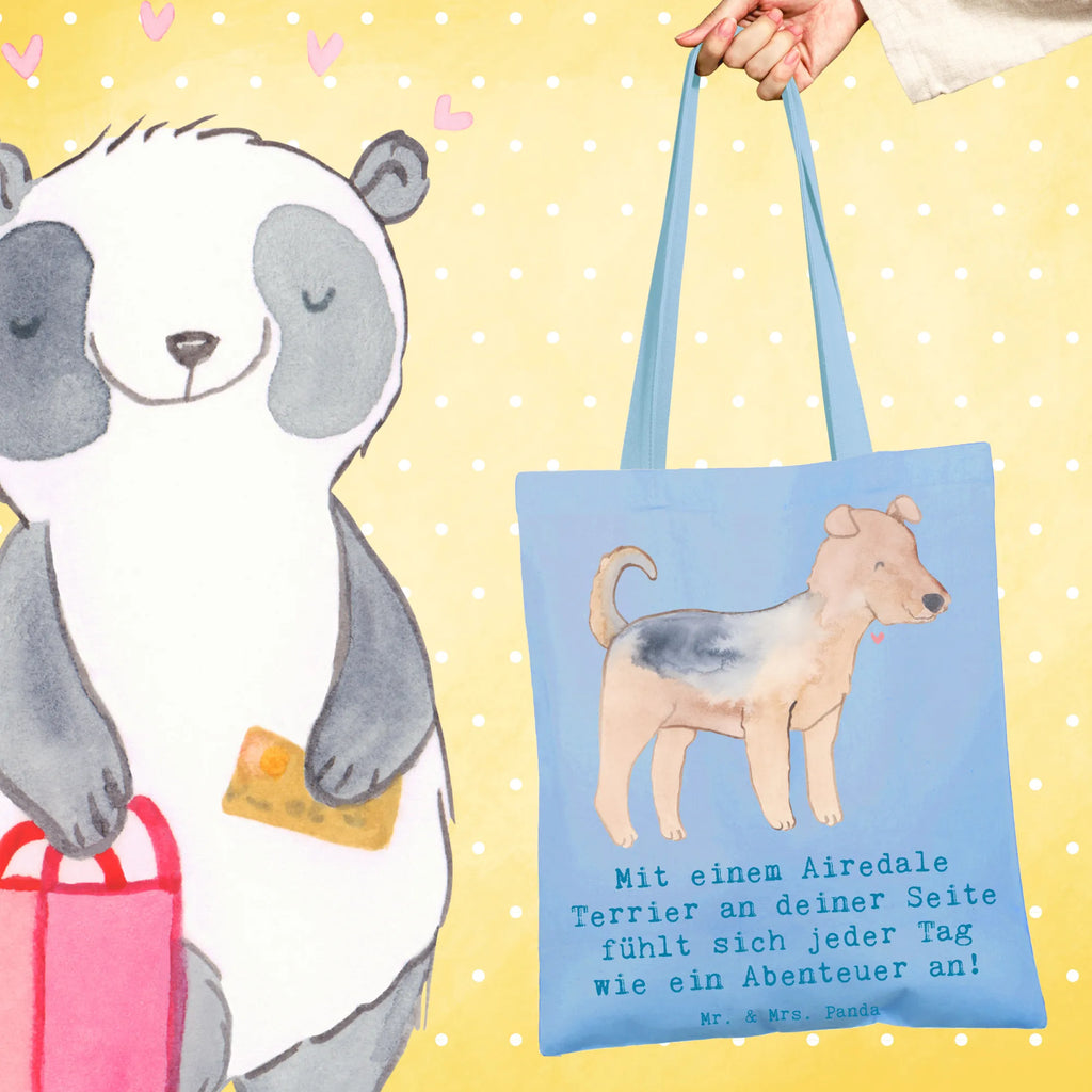 Tragetasche Airedale Terrier Abenteuer Laptoptasche, Beutel, Stofftasche, Jutebeutel, Strandtasche, Tasche, Tragetasche, Badetasche, Jutetasche, Schultertasche, Beuteltasche, Einkaufstasche, Stoffbeutel, Umhängetasche, Shopper, Einkaufstüte, Hund, Hunderasse, Rassehund, Hundebesitzer, Geschenk, Tierfreund, Schenken, Welpe