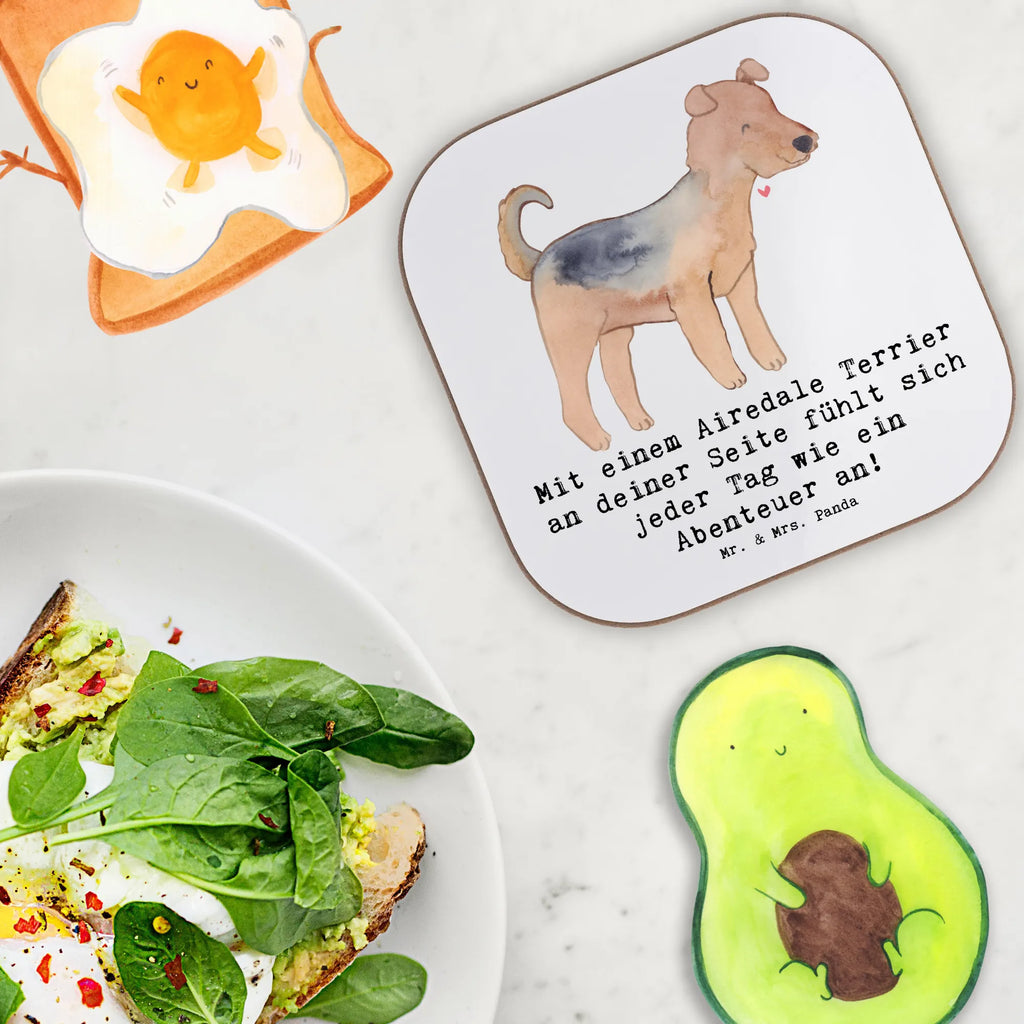 Untersetzer Airedale Terrier Abenteuer Holzuntersetzer, Untersetzer Holz, Bierdeckel, Untersetzer für Gläser, Glasuntersetzer, Tassen Untersetzer, Untersetzer Design, Korkuntersetzer, Untersetzer, Getränkeuntersetzer, Untersetzer Gläser, Untersetzer aus Holz, Hund, Hunderasse, Rassehund, Hundebesitzer, Geschenk, Tierfreund, Schenken, Welpe