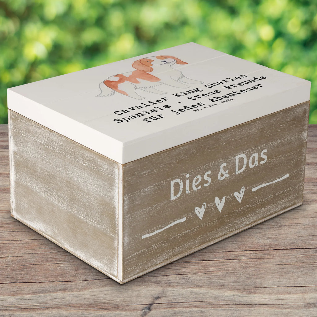 Wooden chest Cavalier King Charles Spaniels - treue Freunde für jedes Abenteuer Holzbox mit Deckel, holzschatulle, kiste holz, Holzkiste, aufbewahrungskisten, Holz Aufbewahrungsbox, truhe holz, Aufbewahrungsbox Holz, Aufbewahrungskiste, Holzboxen, Schatulle, holzkästchen, holzschachtel, aufbewahrungstruhe, Holztruhe, box holz, Aufbewahrungsbox aus Holz, aufbewahrungsboxen, Holzkiste mit Deckel, aufbewahrungskiste mit deckel, Holzbox, Box aus Holz, Holzkisten, holztruhen, Aufbewahrungsbox, Geschenk, Hund, Schenken, Welpe, Tierfreund, Hundebesitzer, Rassehund, Hunderasse