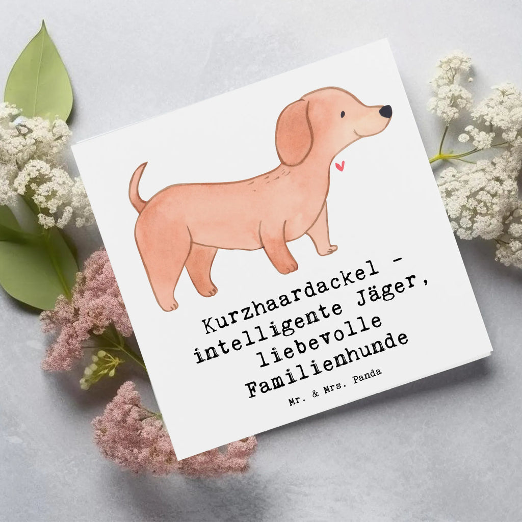 Deluxe Card Kurzhaardackel - intelligente Jäger, liebevolle Familienhunde Karte, Hochwertige Grußkarte, Geburtstagskarte, Einladungskarte, Hochwertige Klappkarte, Hochzeitskarte, Grußkarte, Glückwunschkarte, Klappkarte, Hund, Hunderasse, Rassehund, Hundebesitzer, Geschenk, Tierfreund, Schenken, Welpe