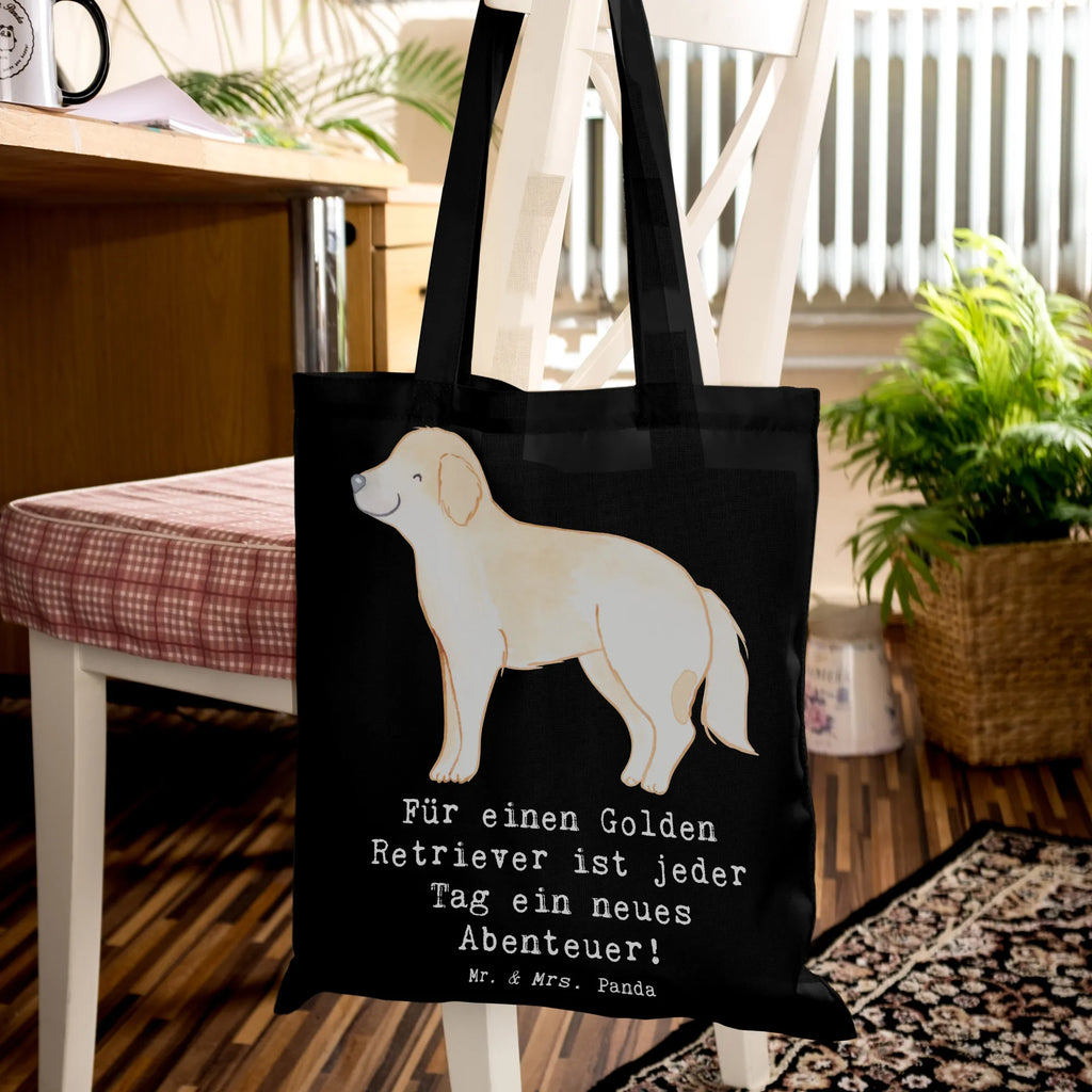 Tote bag Für einen Golden Retriever ist jeder Tag ein neues Abenteuer! Jutebeutel, Beuteltasche, Beutel, Stoffbeutel, Shopper, Einkaufstüte, Tragetasche, Strandtasche, Schultertasche, Tasche, Badetasche, Umhängetasche, Laptoptasche, Einkaufstasche, Stofftasche, Jutetasche, Hund, Hunderasse, Rassehund, Hundebesitzer, Geschenk, Tierfreund, Schenken, Welpe