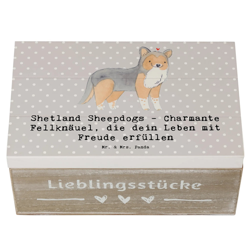 Holzkiste Shetland Sheepdog Glücksbringer Aufbewahrungsbox, Geschenkbox, Truhe, dekorative holzkiste, Kiste, Schatulle, holztruhe, erinnerungsbox hochzeit, Dekokiste, ordnungsbox, holzkiste mit deckel, Holzkiste, erinnerungsbox baby, aufbewahrungsbox holz, Erinnerungskiste, Schatzkiste, holzbox, holzboxen, aufbewahrungskiste, schmuckkästchen, holzkisten, holz aufbewahrungsbox, Erinnerungsbox, box aus holz, aufbewahrungsbox aus holz, deko box, holzbox mit deckel, Geschenk, Hund, Schenken, Welpe, Tierfreund, Hundebesitzer, Rassehund, Hunderasse