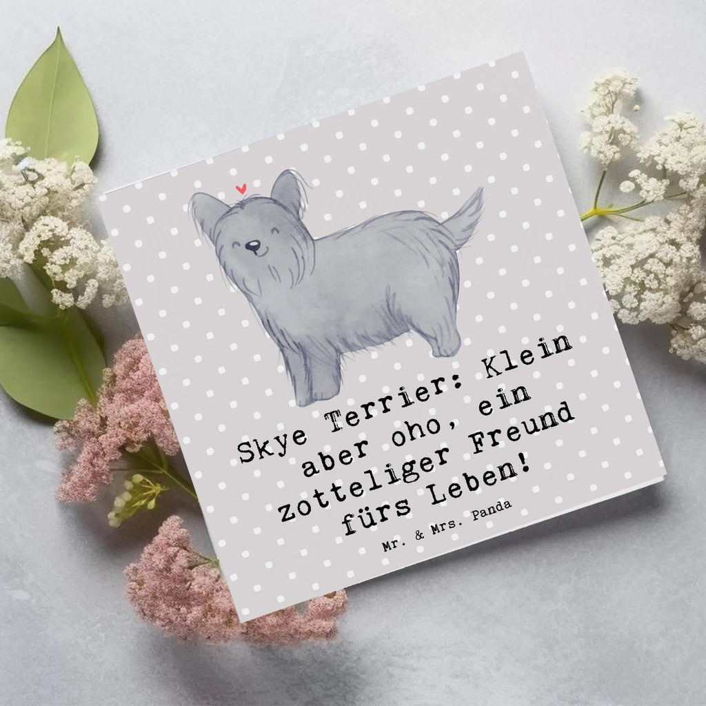 Deluxe Card Skye Terrier: Klein aber oho, ein zotteliger Freund fürs Leben! Einladungskarte, Grußkarte, Hochwertige Klappkarte, Hochwertige Grußkarte, Klappkarte, Hochzeitskarte, Karte, Geburtstagskarte, Glückwunschkarte, Hund, Hunderasse, Rassehund, Hundebesitzer, Geschenk, Tierfreund, Schenken, Welpe