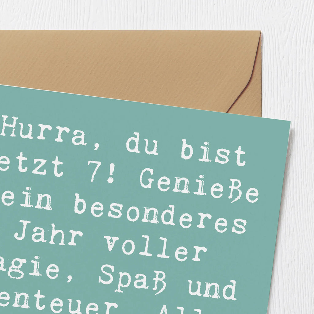Deluxe Card Saying Hurra, du bist jetzt 7! Genieße dein besonderes Jahr voller Magie, Spaß und Abenteuer. Alles Gute zum Geburtstag! Klappkarte, Hochwertige Klappkarte, Karte, Grußkarte, Hochzeitskarte, Hochwertige Grußkarte, Glückwunschkarte, Geburtstagskarte, Einladungskarte, Geburtstag, Geburtstagsgeschenk, Geschenk