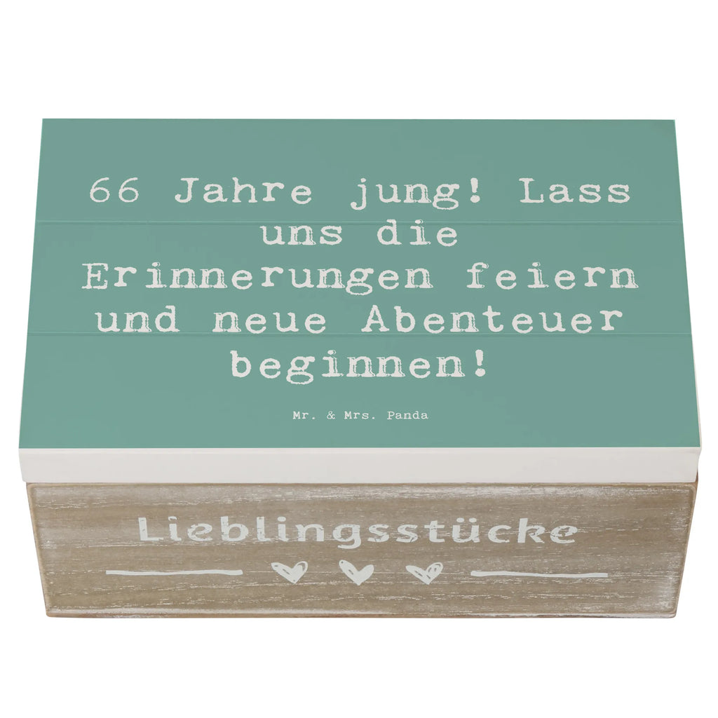 Wooden chest Saying 66 Jahre jung! Lass uns die Erinnerungen feiern und neue Abenteuer beginnen! Holzkiste, Truhe, Kiste, Dekokiste, Schatzkiste, XXL, Erinnerungskiste, Geschenkdose, Schatulle, Aufbewahrungsbox, Geschenkbox, Erinnerungsbox, Geburtstag, Geburtstagsgeschenk, Geschenk
