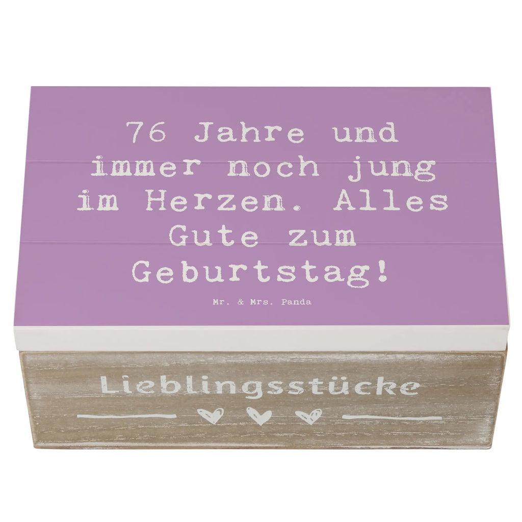 Holzkiste Spruch 76. Geburtstag Herzjung Kiste, geschenkbox mit deckel, Holzkiste mit Deckel, Schatulle, erinnerungsbox holz, geschenkkiste, schmuckkiste, Holztruhe, fotobox, Holzbox mit Deckel, truhe mit deckel, fotokiste, schatztruhe, truhe holz, aufbewahrungskiste mit deckel, Holzbox, schmuckbox, box holz, Erinnerungskiste, Aufbewahrungstruhe, Box, schmucktruhe, Aufbewahrungsbox, Aufbewahrungskiste, Truhe, Aufbewahrungsbox Holz, Holzkiste, Geschenkbox, Kiste mit Deckel, Aufbewahrungsbox aus Holz, Schatzkiste, holzschatulle, holzkästchen, schatzkiste holz, geschenkbox holz, kiste holz, holzschachtel, Box aus Holz, Erinnerungsbox, Holz Aufbewahrungsbox, Geschenk, Geburtstag, Geburtstagsgeschenk