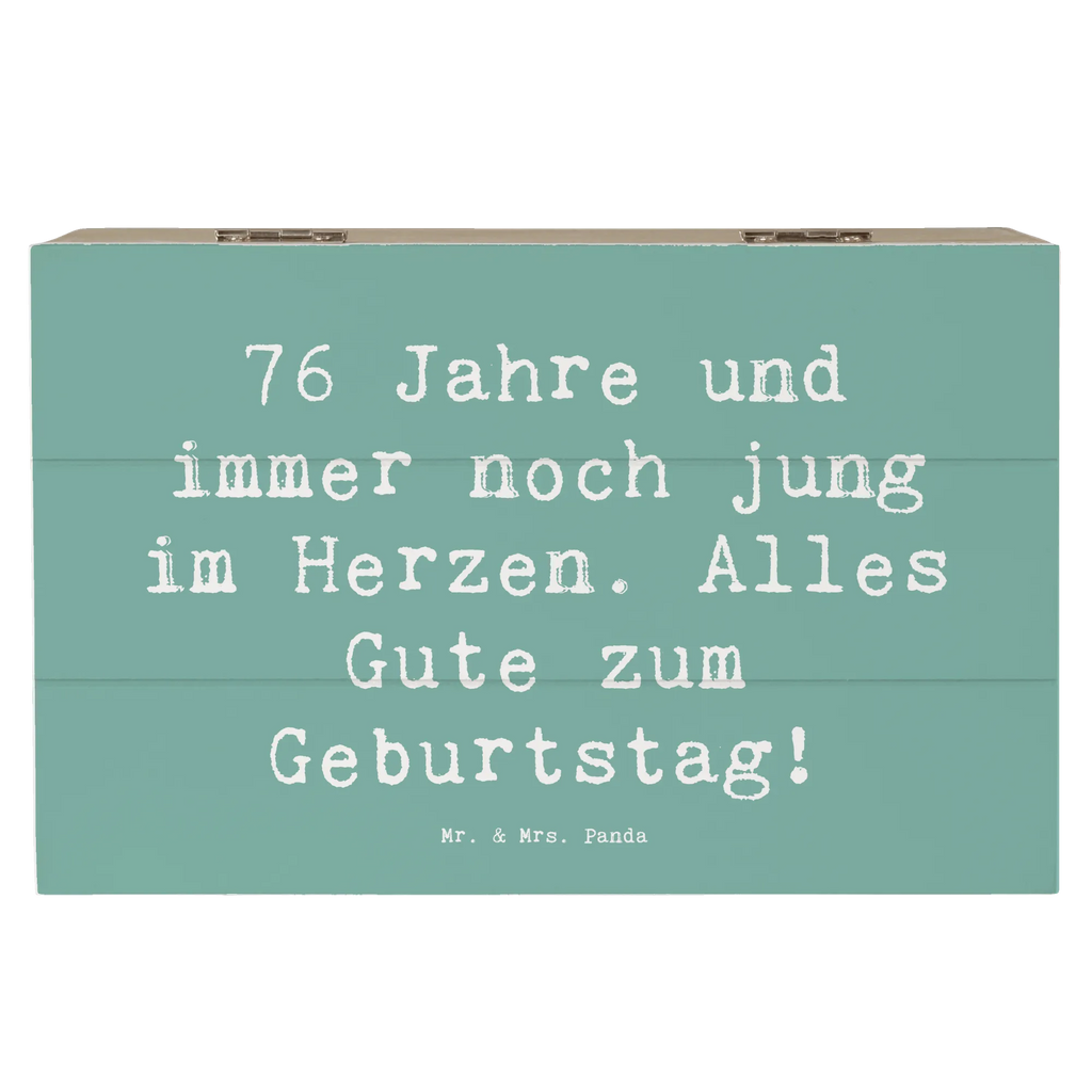 Holzkiste Spruch 76. Geburtstag Herzjung Kiste, geschenkbox mit deckel, Holzkiste mit Deckel, Schatulle, erinnerungsbox holz, geschenkkiste, schmuckkiste, Holztruhe, fotobox, Holzbox mit Deckel, truhe mit deckel, fotokiste, schatztruhe, truhe holz, aufbewahrungskiste mit deckel, Holzbox, schmuckbox, box holz, Erinnerungskiste, Aufbewahrungstruhe, Box, schmucktruhe, Aufbewahrungsbox, Aufbewahrungskiste, Truhe, Aufbewahrungsbox Holz, Holzkiste, Geschenkbox, Kiste mit Deckel, Aufbewahrungsbox aus Holz, Schatzkiste, holzschatulle, holzkästchen, schatzkiste holz, geschenkbox holz, kiste holz, holzschachtel, Box aus Holz, Erinnerungsbox, Holz Aufbewahrungsbox, Geschenk, Geburtstag, Geburtstagsgeschenk
