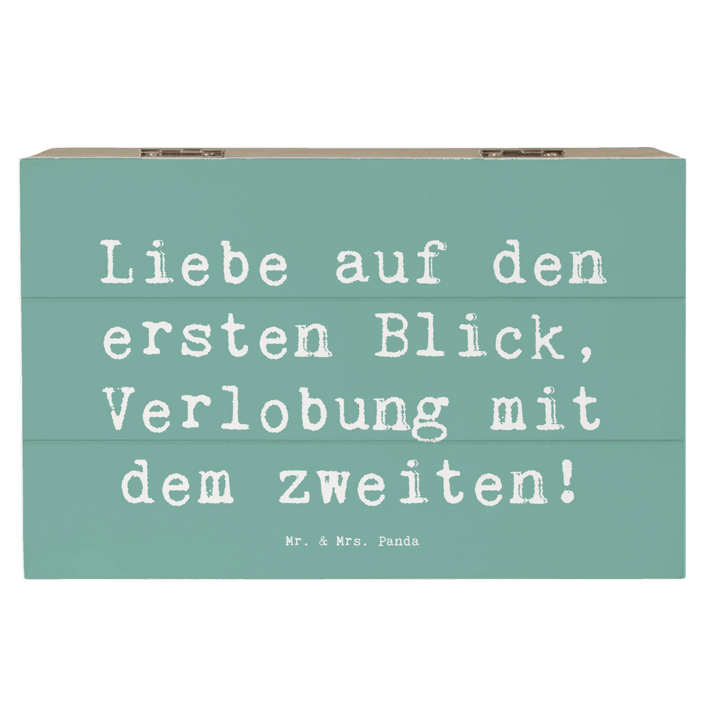 Wooden chest Saying Liebe auf den ersten Blick, Verlobung mit dem zweiten! Holzkiste, Kiste, Schatzkiste, Truhe, Schatulle, XXL, Erinnerungsbox, Erinnerungskiste, Dekokiste, Aufbewahrungsbox, Geschenkbox, Geschenkdose, Hochzeit, Hochzeitsgeschenk, Ehe, Hochzeitsfeier, Trauung, Trauungsgeschenk, Hochzeitskarte, Verlobungsfeier, Verlobungsgeschenk, Hochzeitsgeschenkideen, Hochzeitsgeschenke für Brautpaar